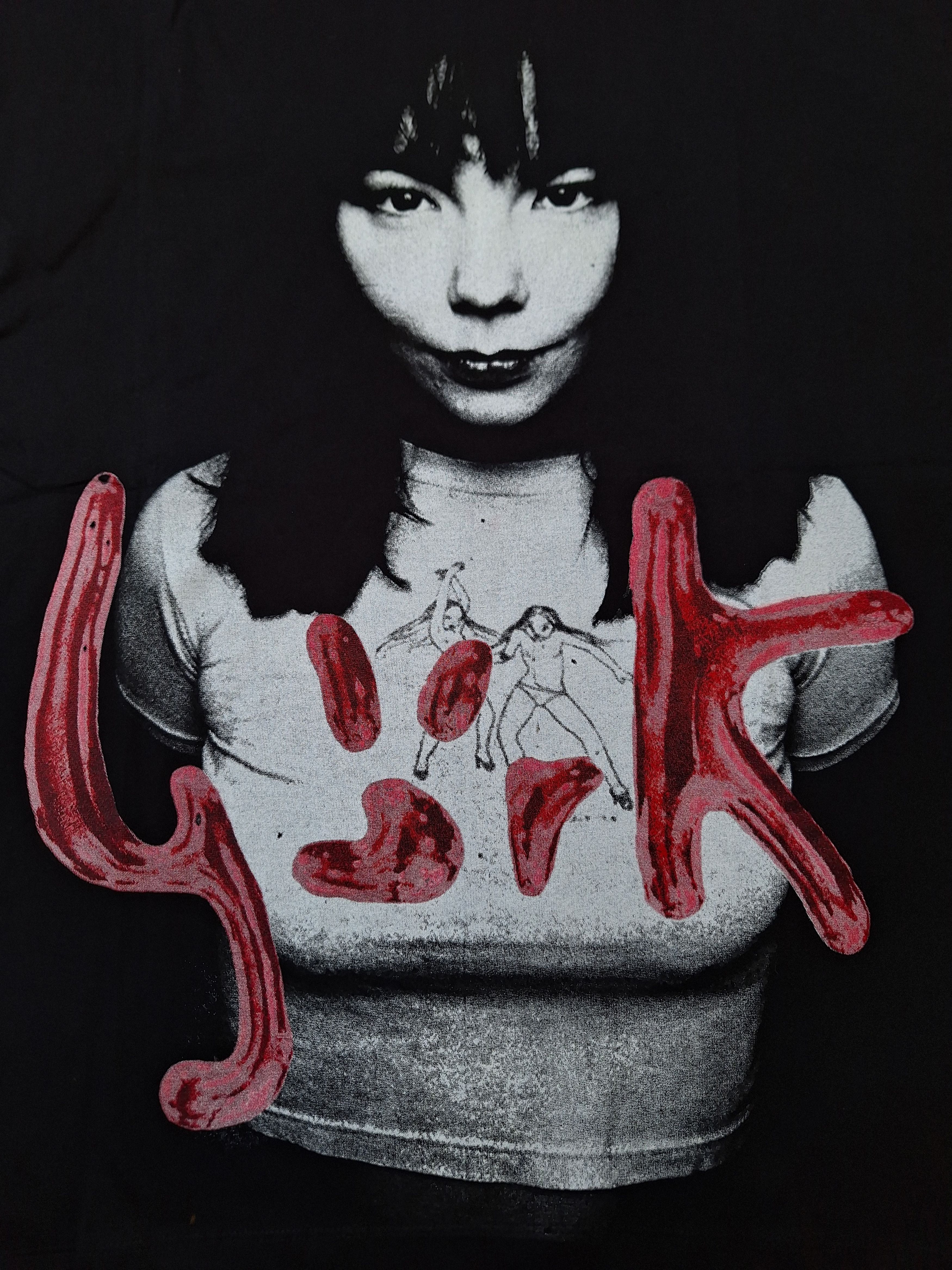 Japanese Brand 🔥RARE🔥 Bjork photo singer women graphic tee not sade Size US L / EU 52-54 / 3 - 4 Thumbnail