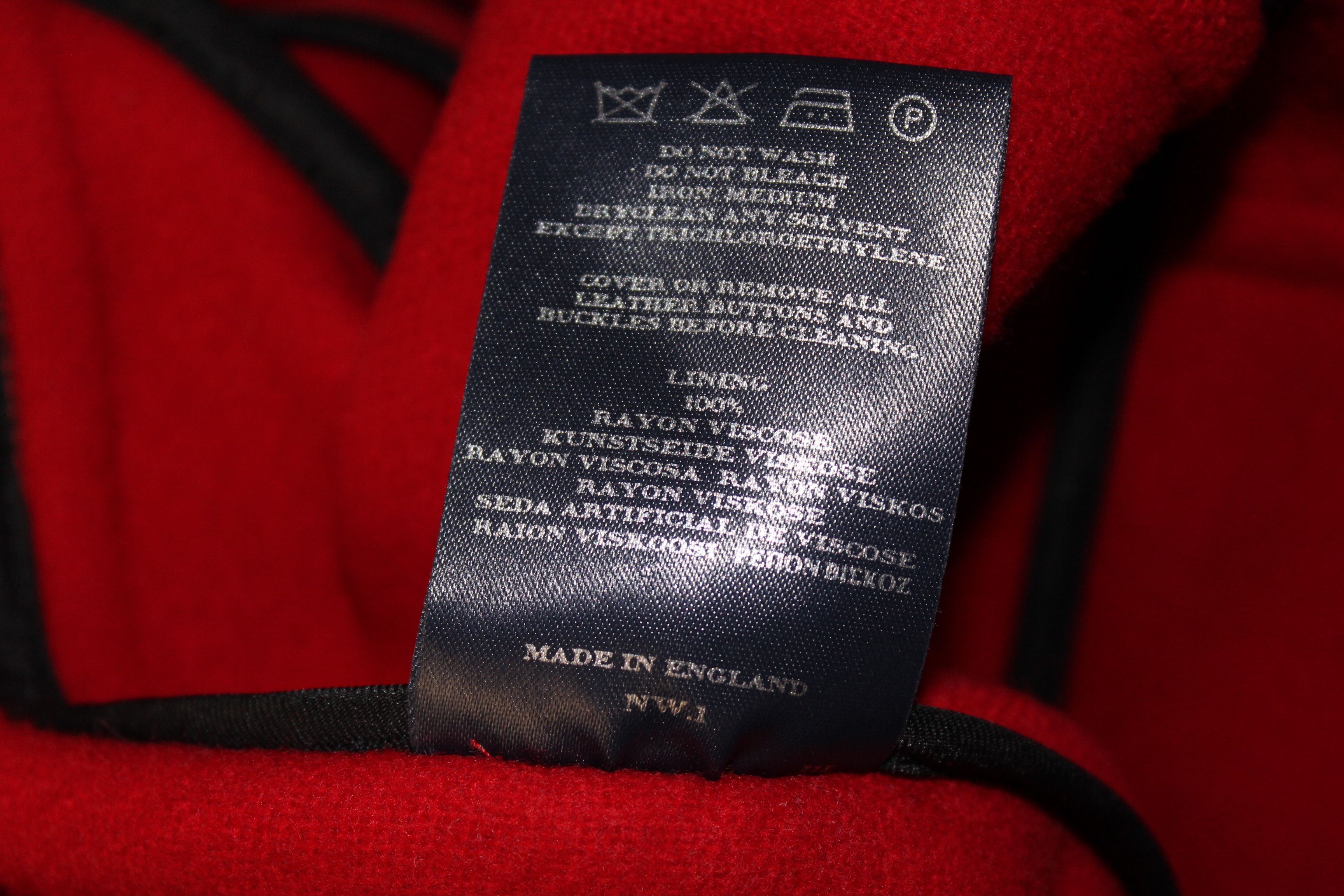 Burberry Women's BURBERRY Red Wool Duffle Coat jacket size S/M Size S / US 4 / IT 40 - 8 Thumbnail