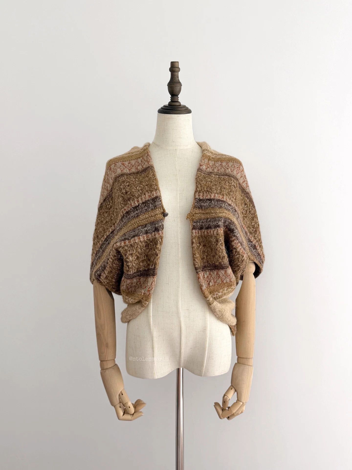 Kapital Kapital Alpaca Blend Ethnic Duster Carved Free Size Size M / US 6-8 / IT 42-44 - 3 Thumbnail