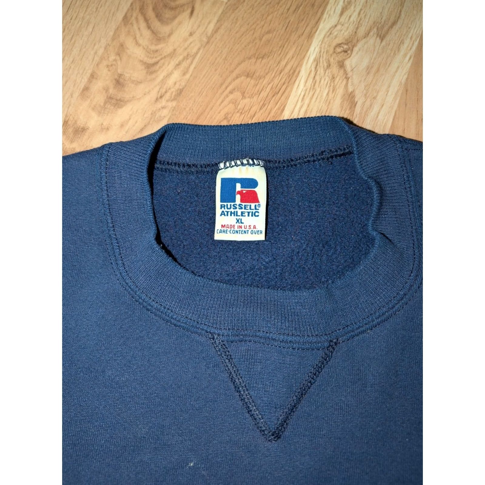 Russell Athletic Vintage Russell Athletic Crewneck Sweatshirt Mens XL Navy USA 90s EUC Pullover Shirt Size US XL / EU 56 / 4 - 2 Thumbnail