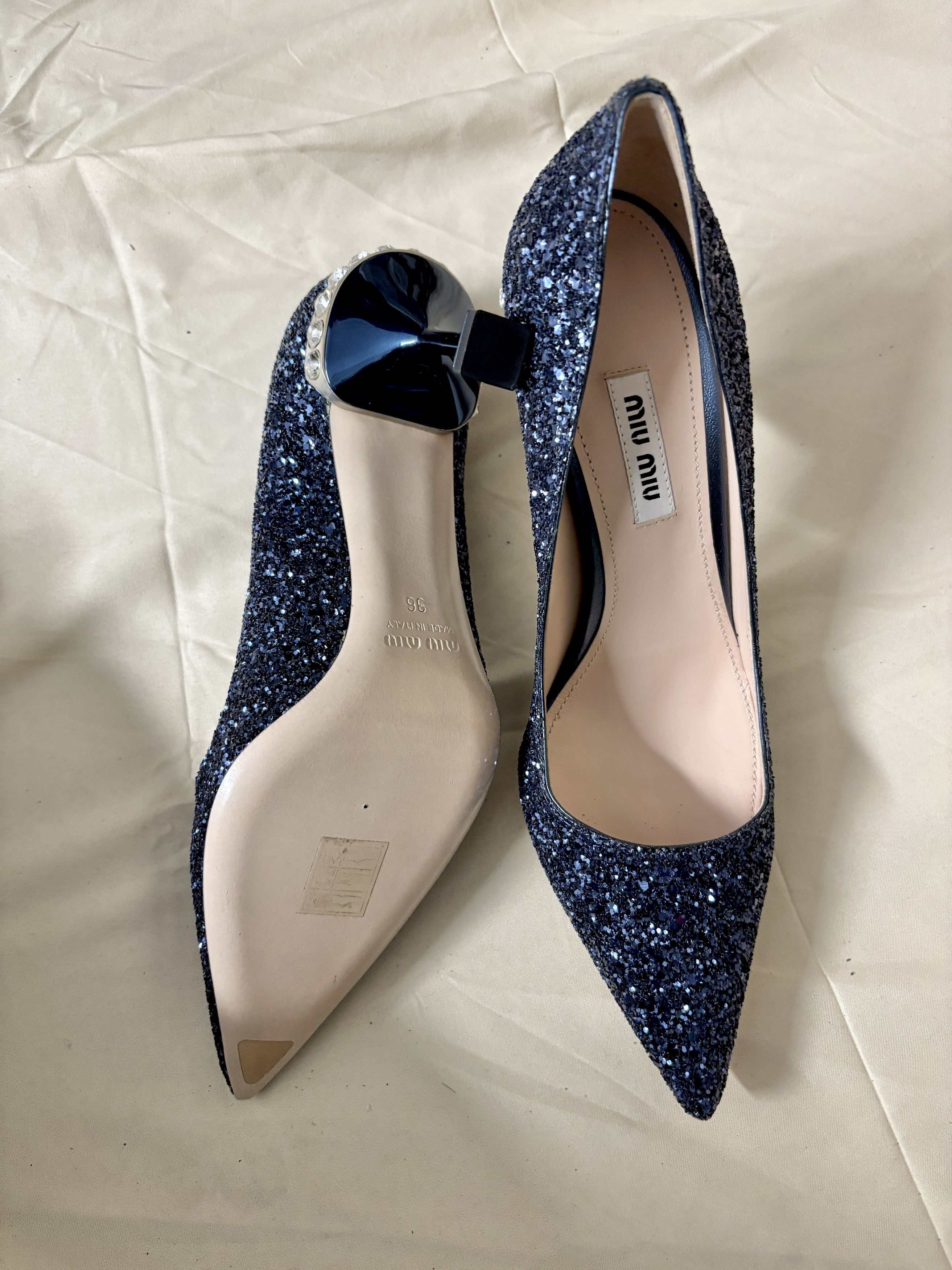 Miu Miu Miu Miu blue sequin kitten heel with crystal detail Size US 6 / IT 36 - 6 Thumbnail