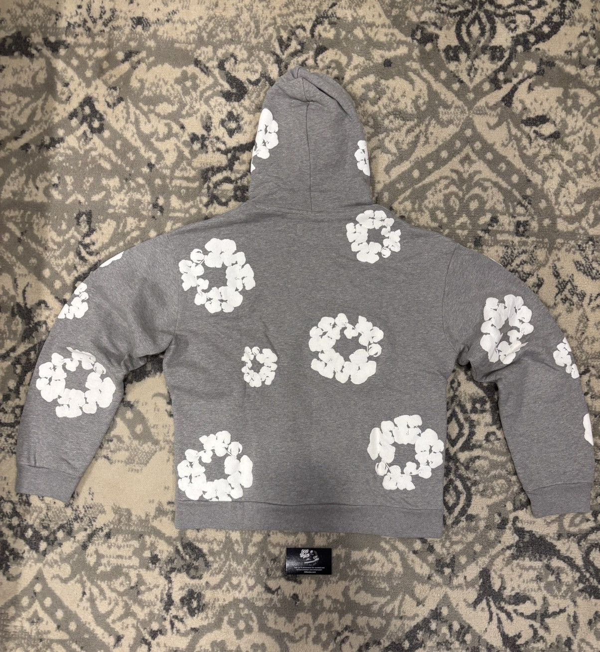 DENIM TEARS Denim Tears Grey Cottonwreath Hoodie Size US XL / EU 56 / 4 - 2 Thumbnail