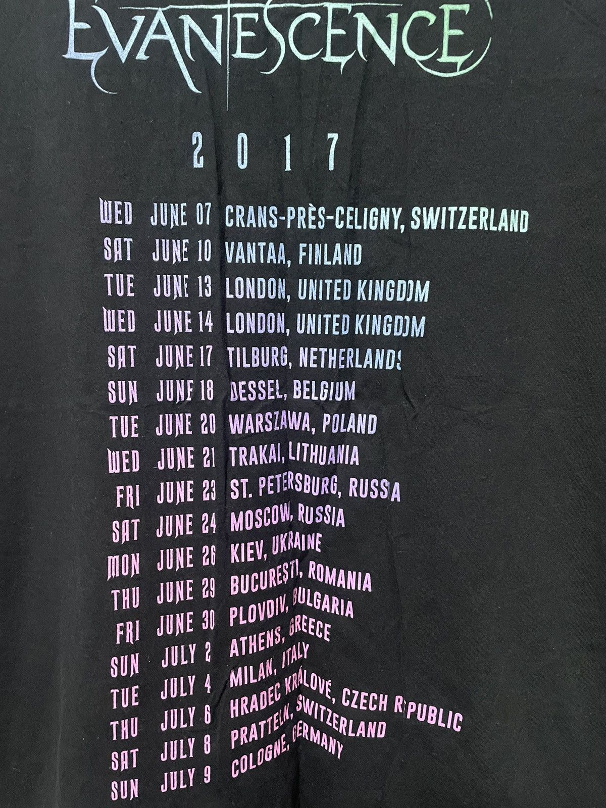 Band Tees Vintage Evanescence 2017 Europe Tour Tee Band T-Shirt Size US XXL / EU 58 / 5 - 7 Thumbnail