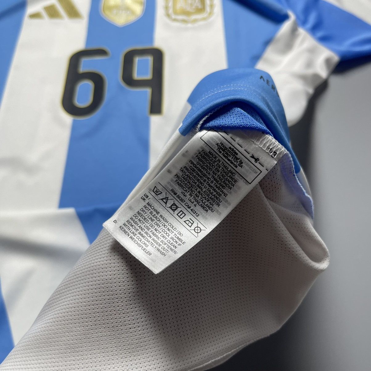 Adidas ARGENTINA ADIDAS 2024 FOOTBALL SOCCER HOME JERSEY Size US XL / EU 56 / 4 - 7 Thumbnail