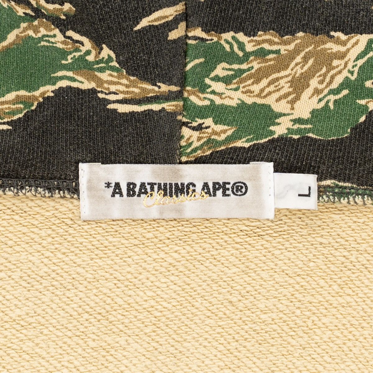 Bape Tiger Full Zip Hooded Sweatshirt 1st Camo Green Size US L / EU 52-54 / 3 - 7 Thumbnail
