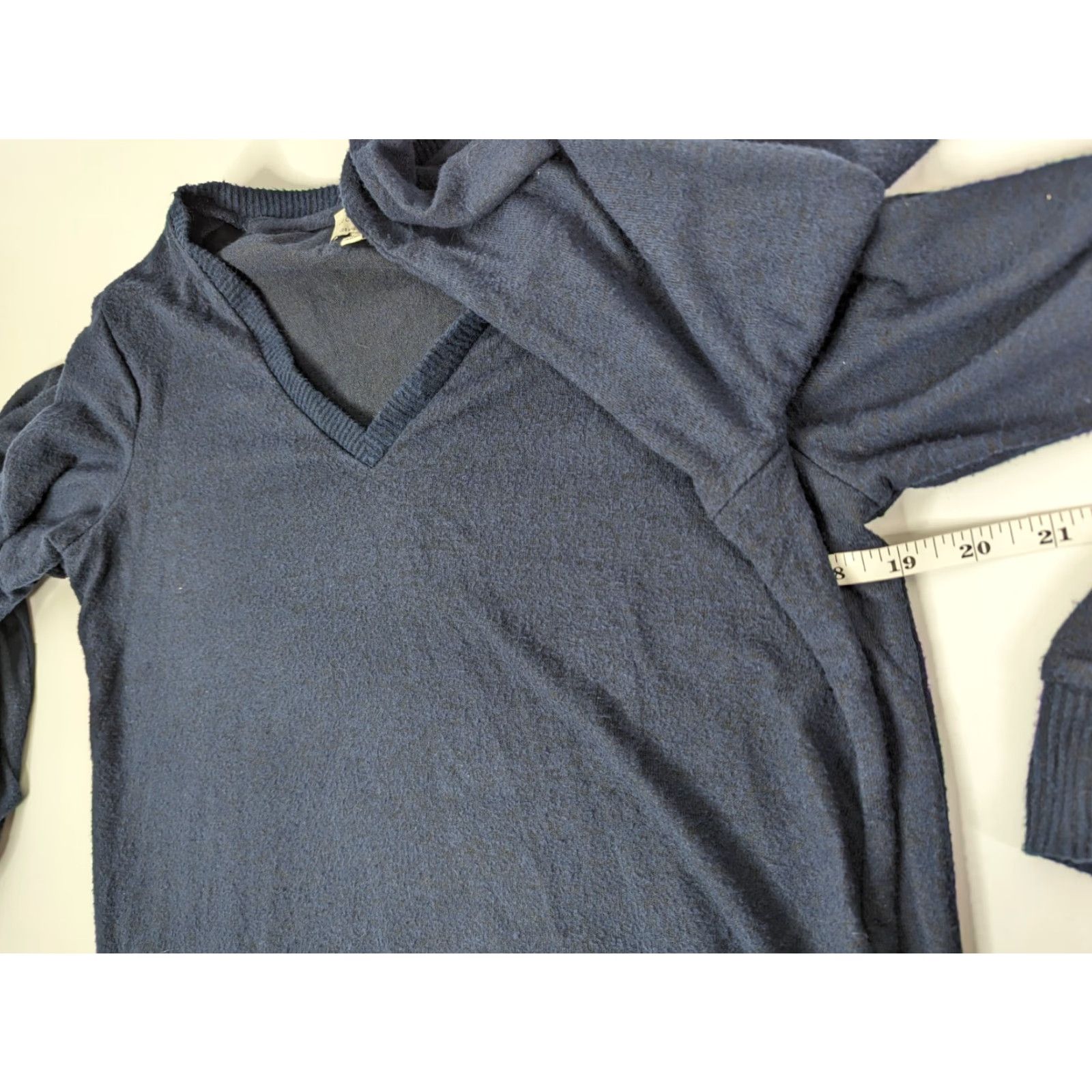 Lucky Brand Lucky Brand Ladies Navy Blue V-Neck Tunic Sweater Women's Small 7WC7004 Size S / US 4 / IT 40 - 5 Thumbnail