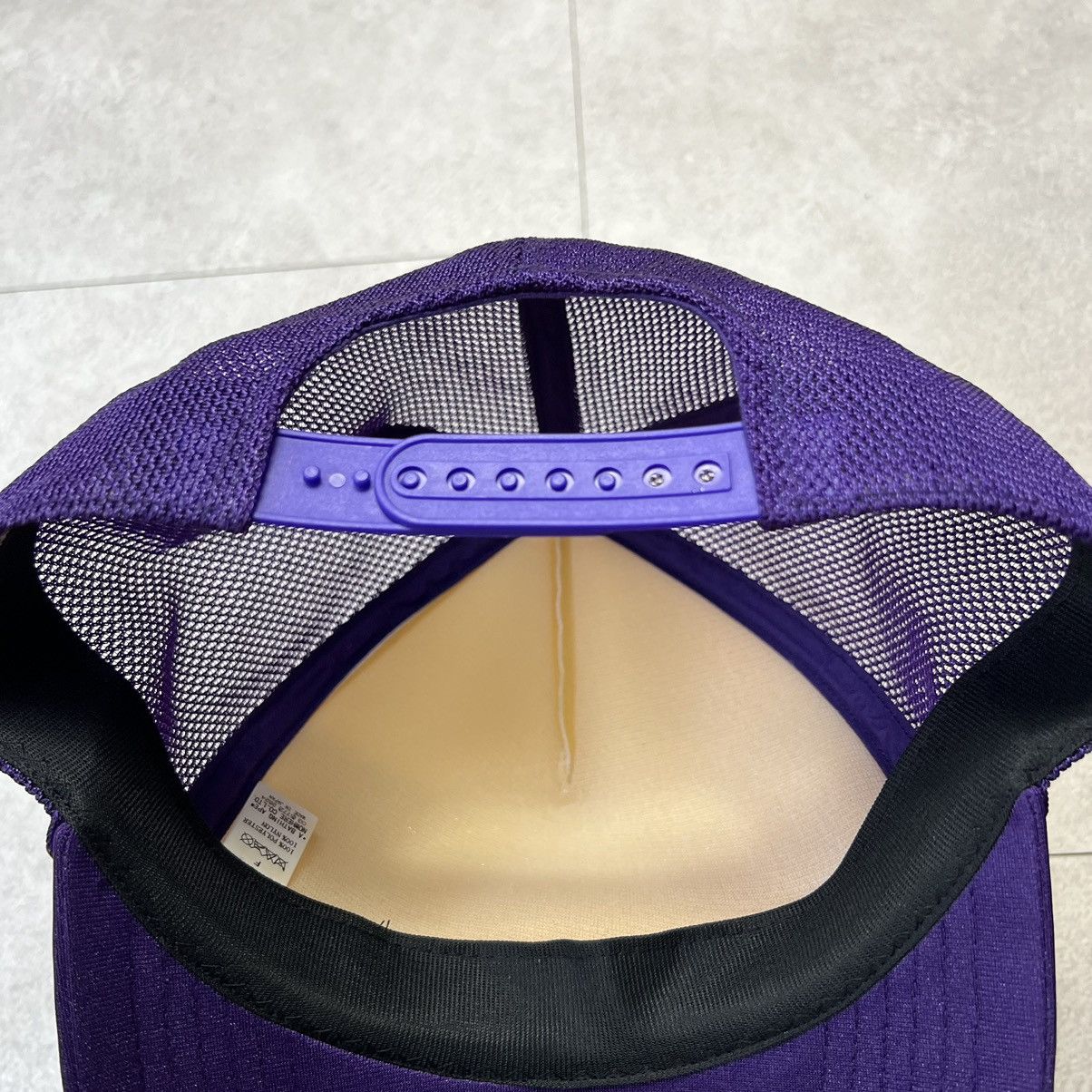 【A・BATHING APE】KISS LOGO TRACKER CAP 00s s-l400.jpg