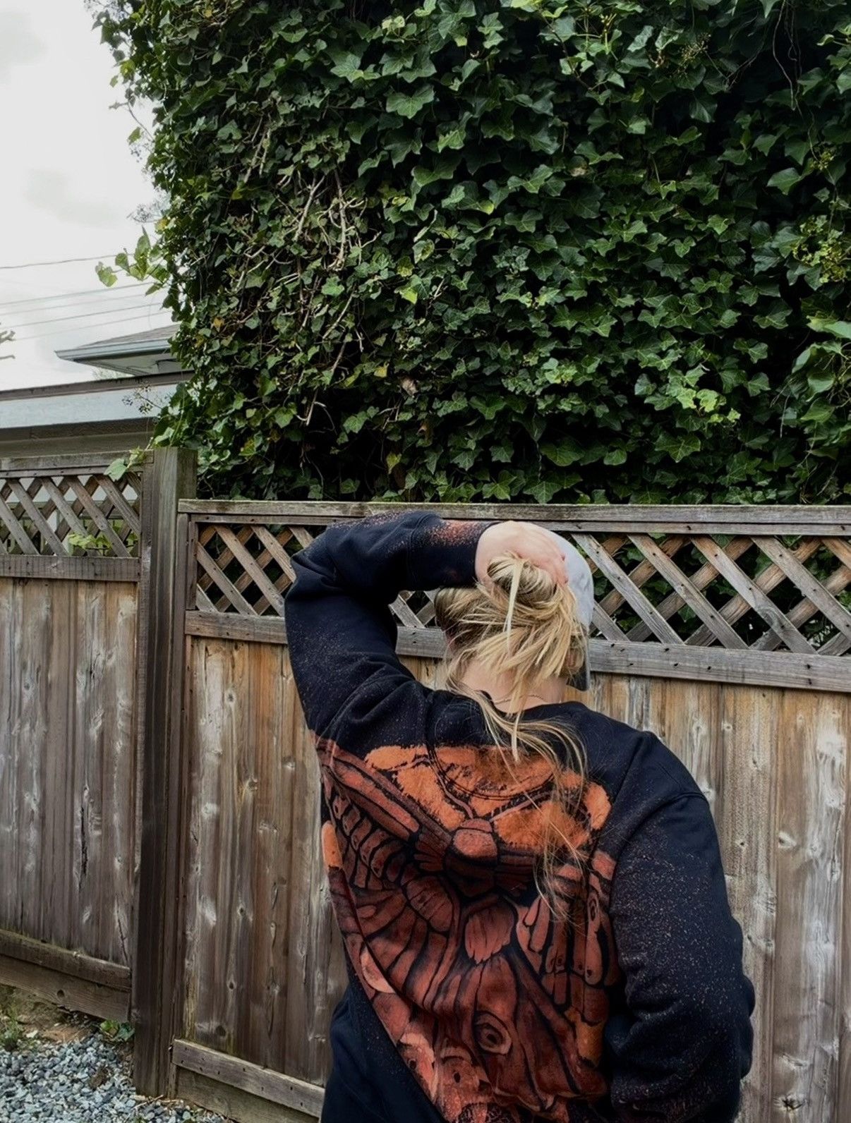 Other 1-of-1 Hand-Bleached Custom Sweater Size US XL / EU 56 / 4 - 4 Thumbnail