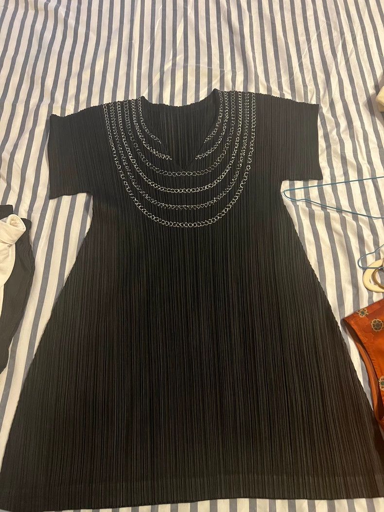 Issey Miyake Issey Miyake size:3 Black embroidered short-sleeved dress Size M / US 6-8 / IT 42-44 - 5 Thumbnail
