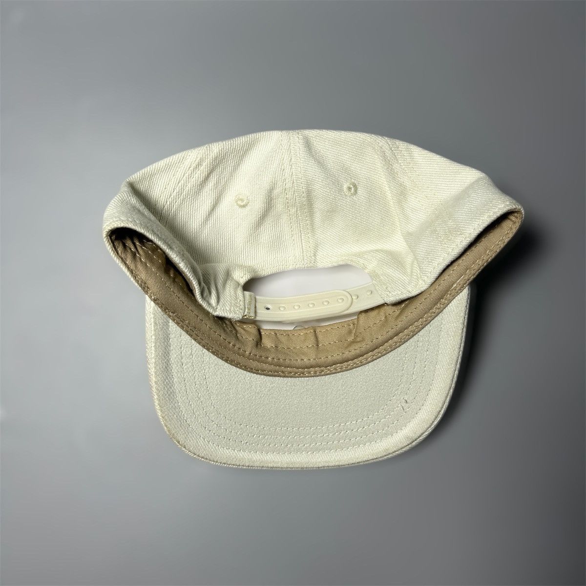 Aime Leon Dore Aime Leon Dore x Porsche 911SC Grille Badge Hat Size ONE SIZE - 5 Thumbnail