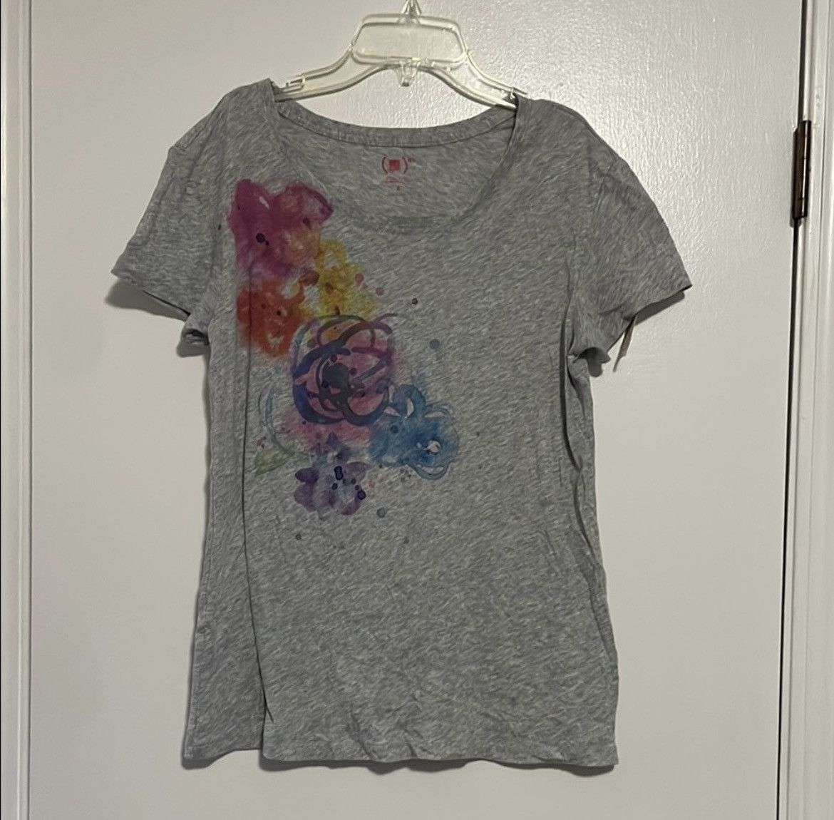 Gap GAP Grey Graphic Tee with Floral Pattern Size M / US 6-8 / IT 42-44 - 1 Thumbnail