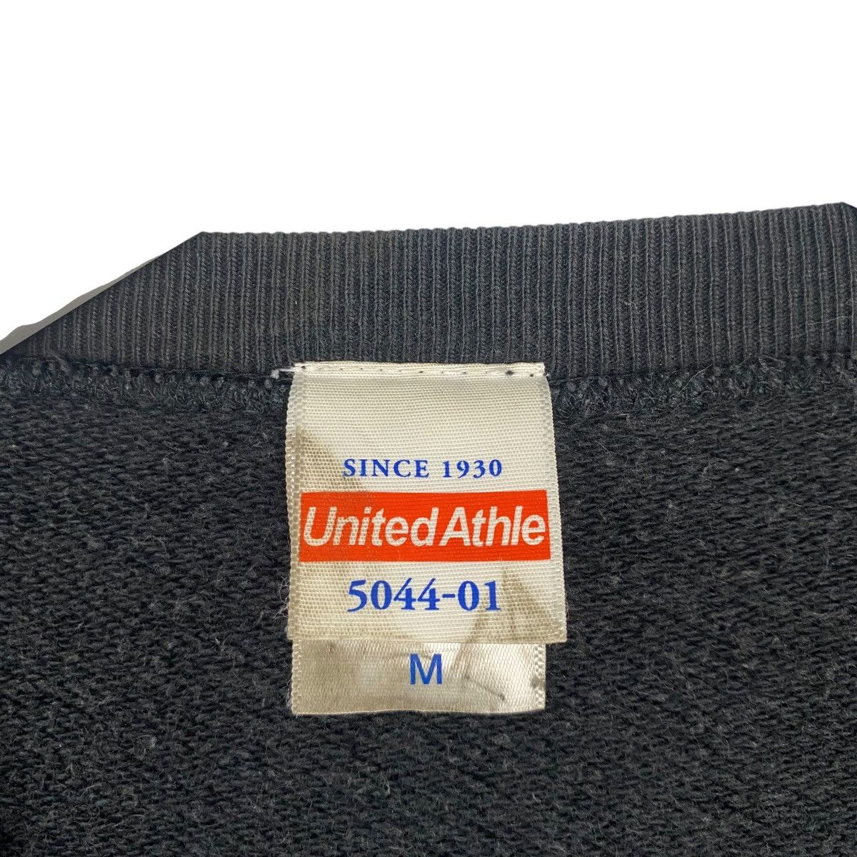 Other Vintage United Athletic Sweatshirt Big Printed Black Size US L / EU 52-54 / 3 - 5 Thumbnail