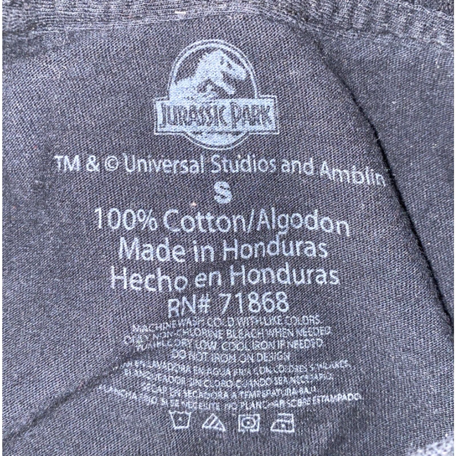 Vintage Jurassic Park Mens Black Short Sleeve Graphic T-Shirt Size S Size US S / EU 44-46 / 1 - 5 Thumbnail