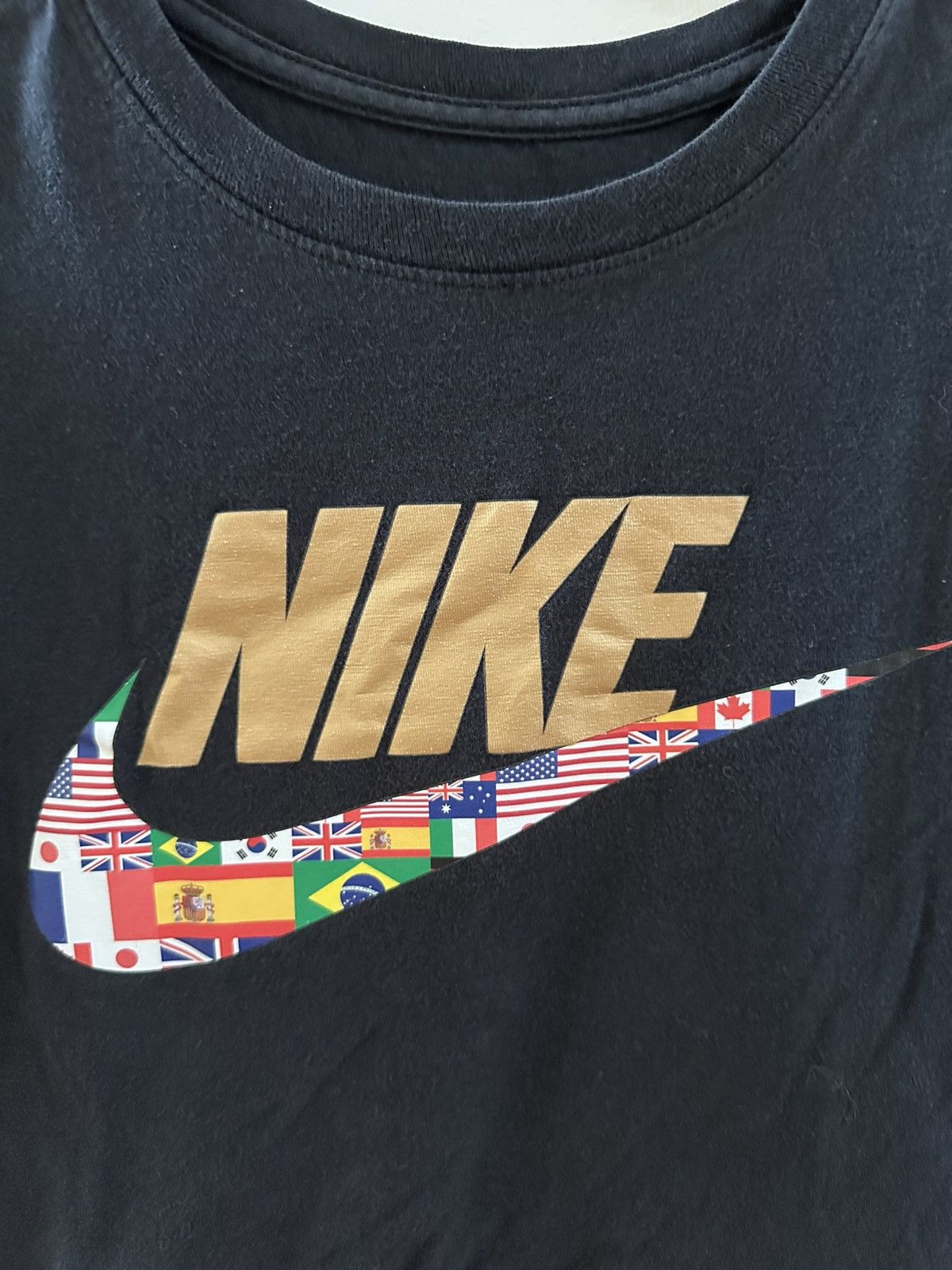 Nike Nike World Flag T-Shirt Size US S / EU 44-46 / 1 - 2 Thumbnail