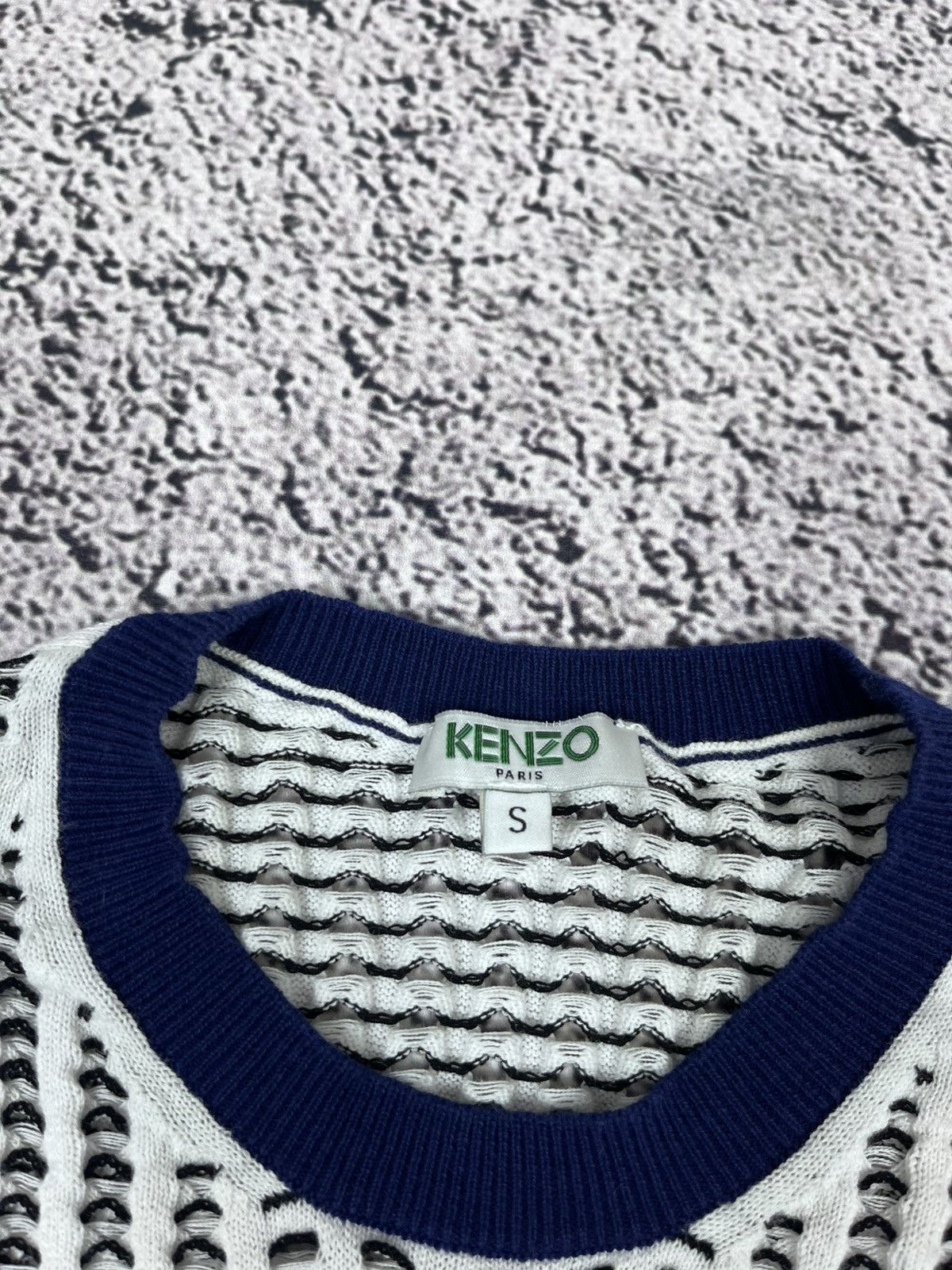 Kenzo Vintage Kenzo Paris Paradise Web Mesh sweater logo size S Size S / US 4 / IT 40 - 5 Thumbnail