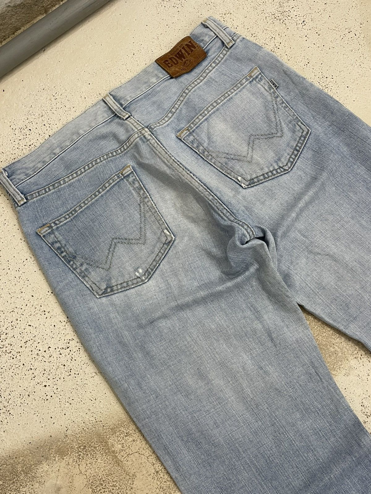 Edwin Vintage Edwin 403 Light Wash Distressed Denim Pants Size US 32 / EU 48 - 10 Thumbnail