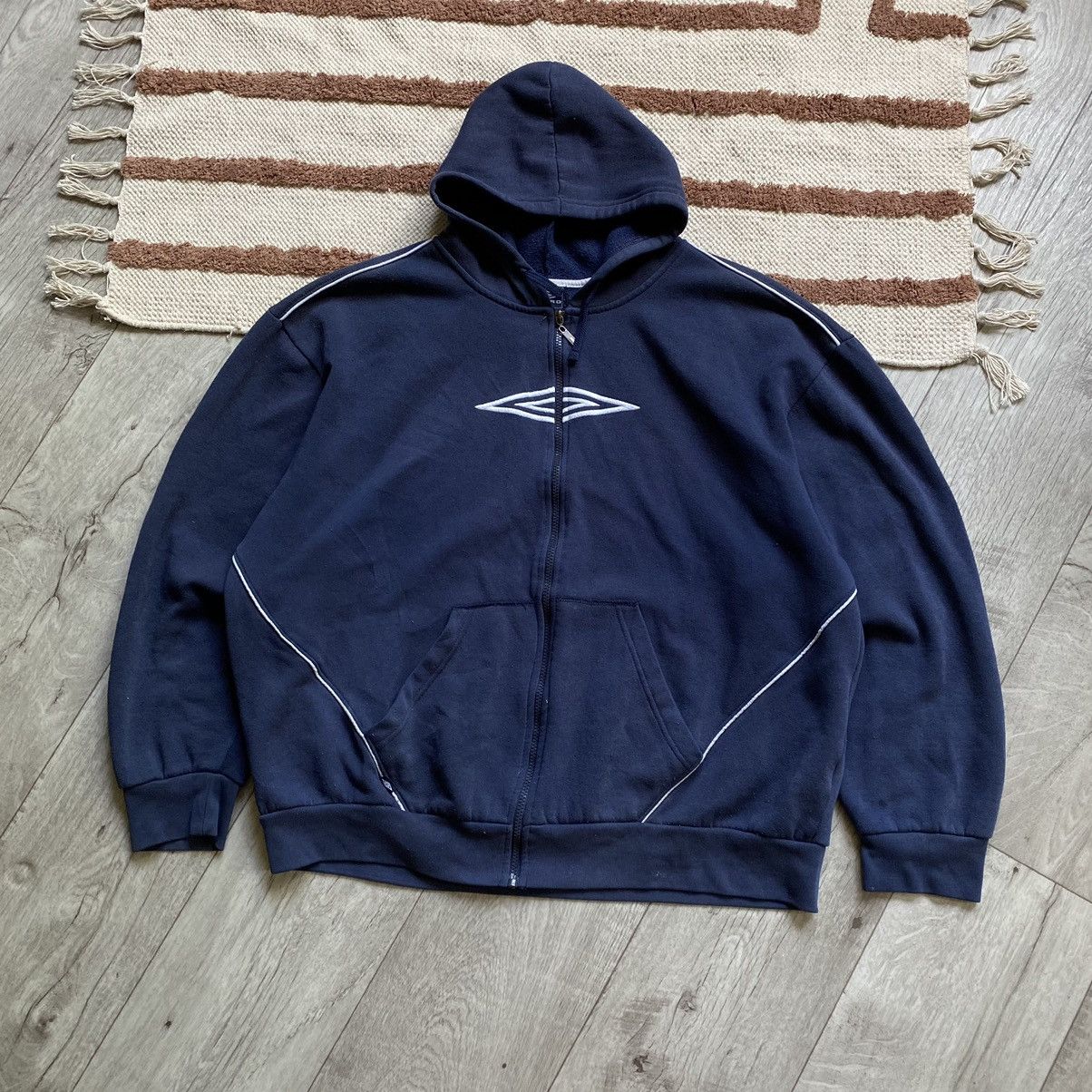 Vintage VINTAGE UMBRO 90s FADED BOXY ZIP HOODIE | Grailed