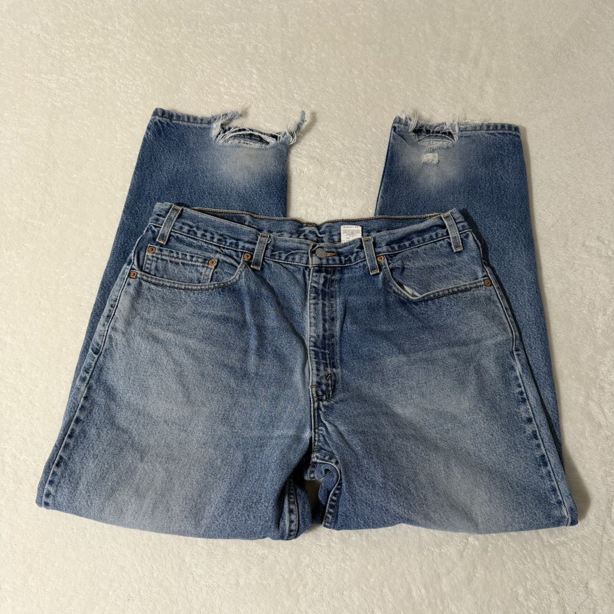 Levi's Vintage Levi’s 550 Relaxed Distressed Jeans Size US 38 / EU 54 - 2 Thumbnail