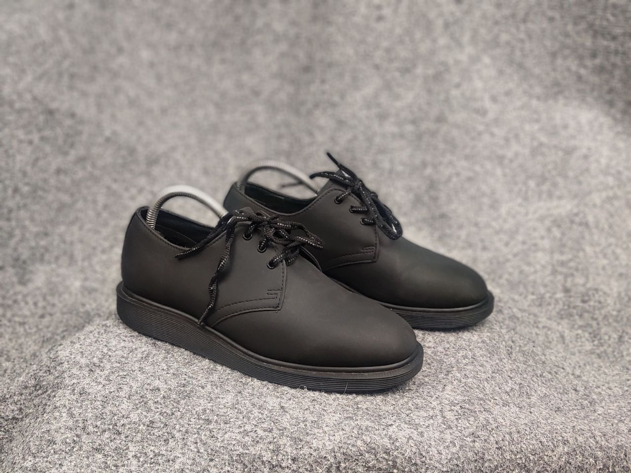 Dr. Martens Dr. martens torriano softy t oxford Low Leather Unisex Shoes Size US 6 / EU 39 - 4 Thumbnail