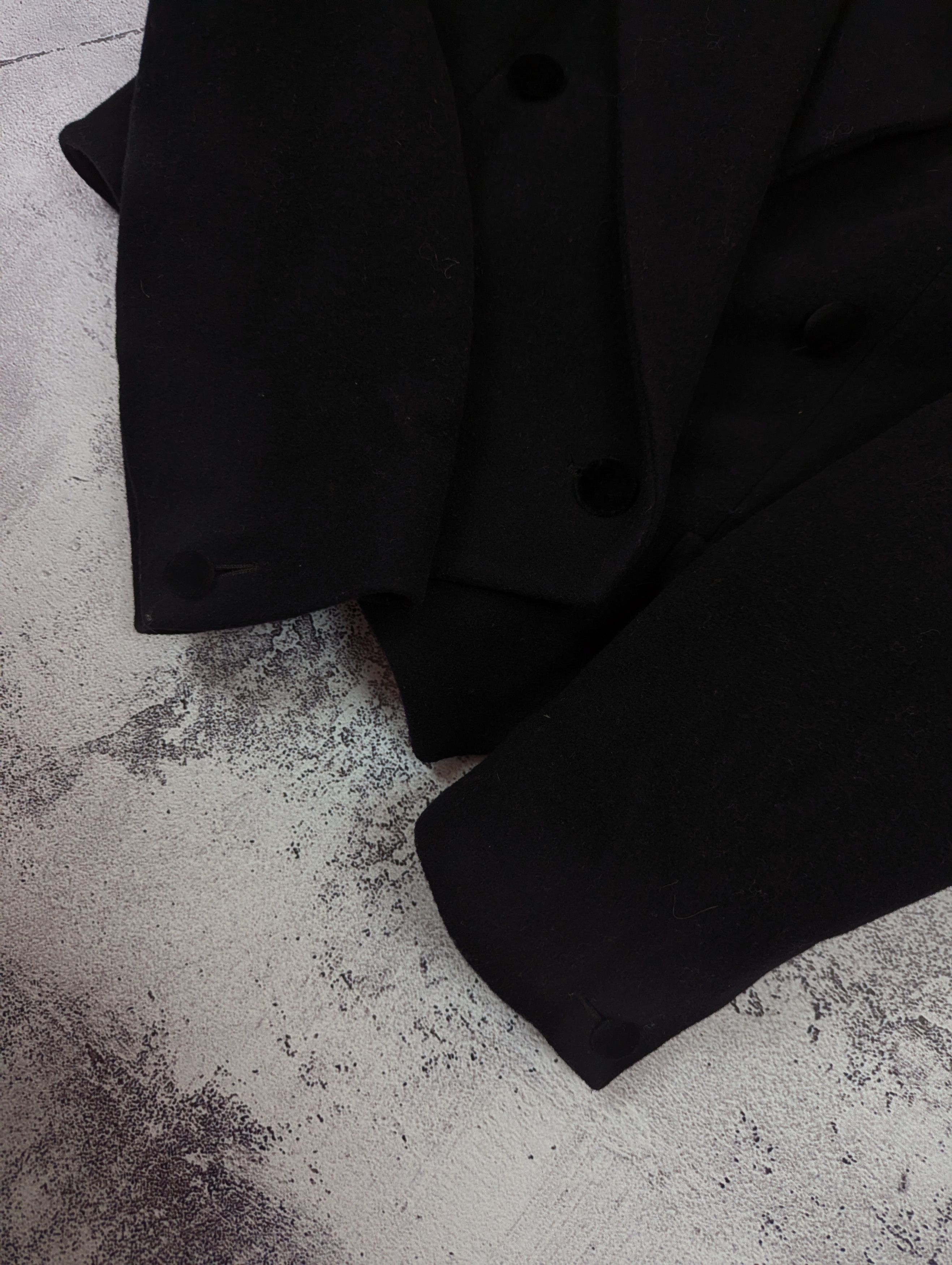 Laura Ashley Laura Ashley Vintage Black Cropped Wool Blazer Jacket Size L / US 10 / IT 46 - 14 Thumbnail