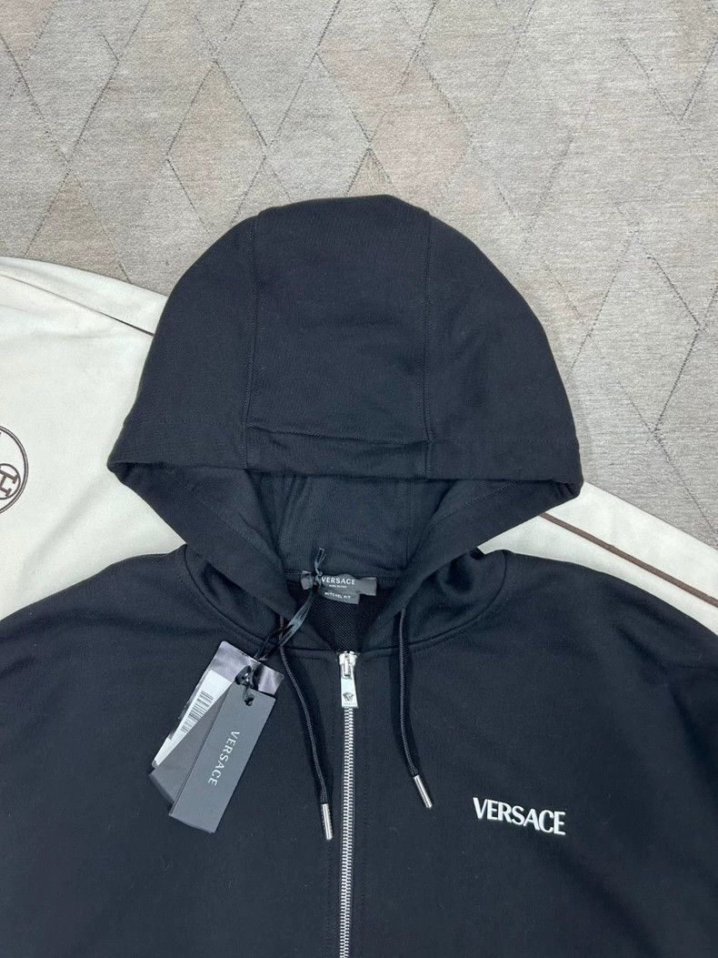 Versace Versace Baroque hooded sweatshirt jacket Size US L / EU 52-54 / 3 - 2 Thumbnail