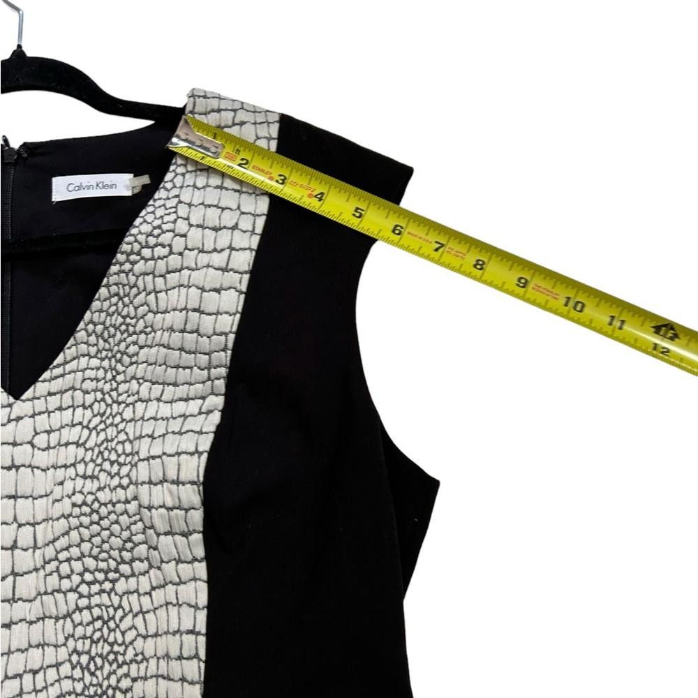 Calvin Klein Calvin Klein l Animal Texture Sheath Dress Size 12 Size XL / US 12-14 / IT 48-50 - 6 Thumbnail