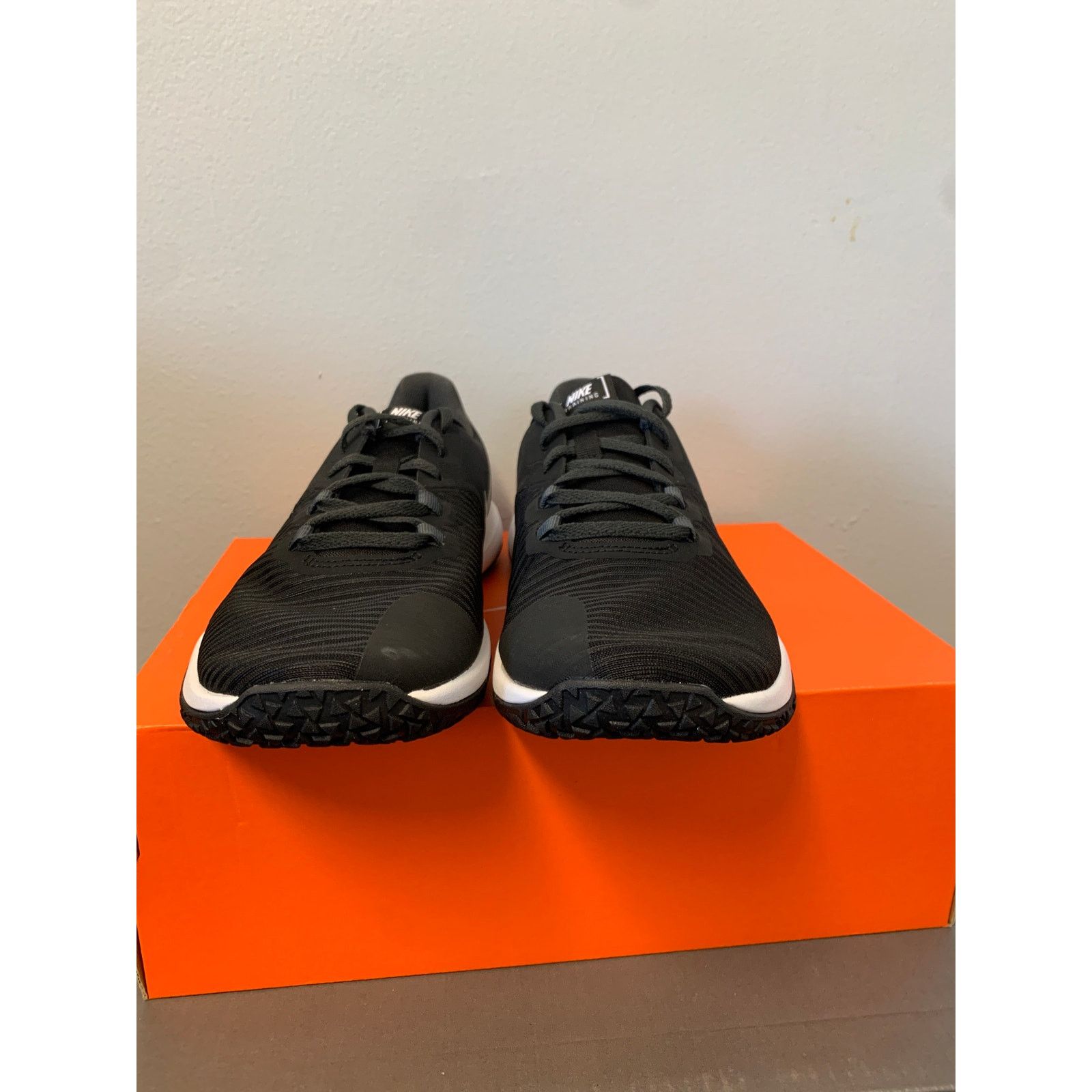 Nike Nike Flex Control TR4 Size 13 Black/White BRAND NEW Size US 13 / EU 46 - 3 Thumbnail
