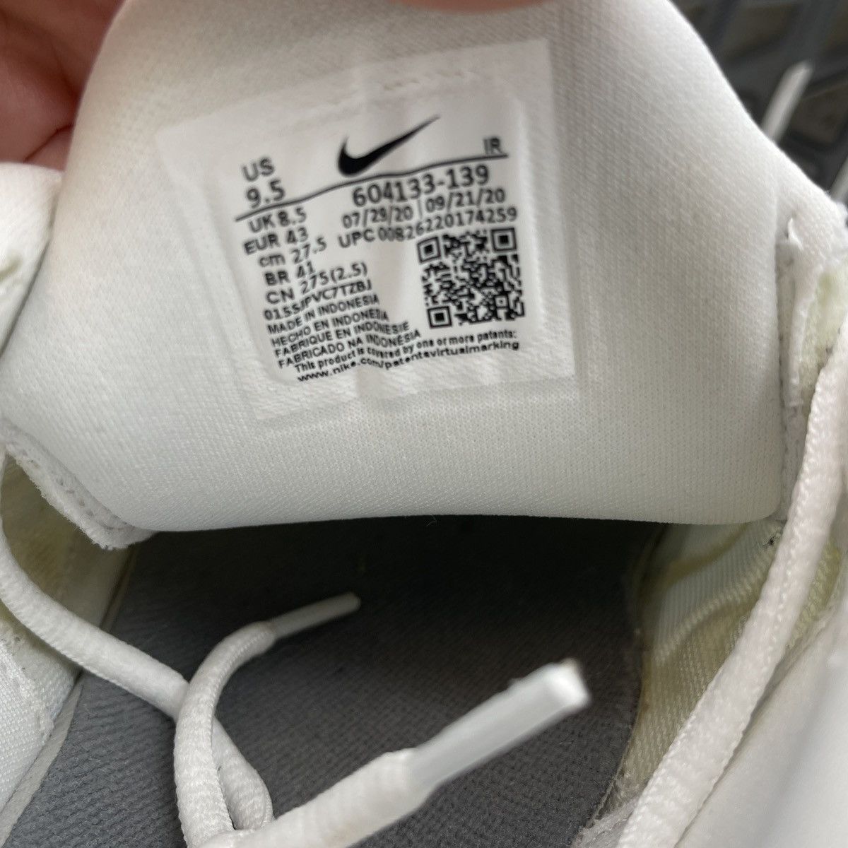 Nike Air max plus white Size US 9.5 / EU 42-43 - 8 Thumbnail