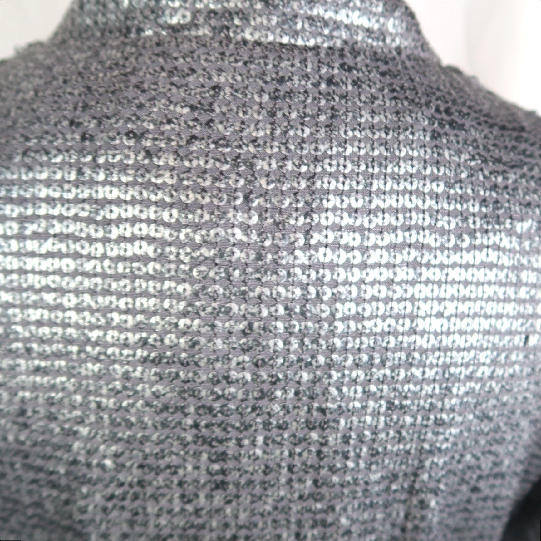Vintage Silence + Noise Gunmetal Silver Sequin Crop Zip Front Jacket M Womens Short Beaded, Sequin Casual Party/Cocktail Zip Front Size M / US 6-8 / IT 42-44 - 5 Thumbnail