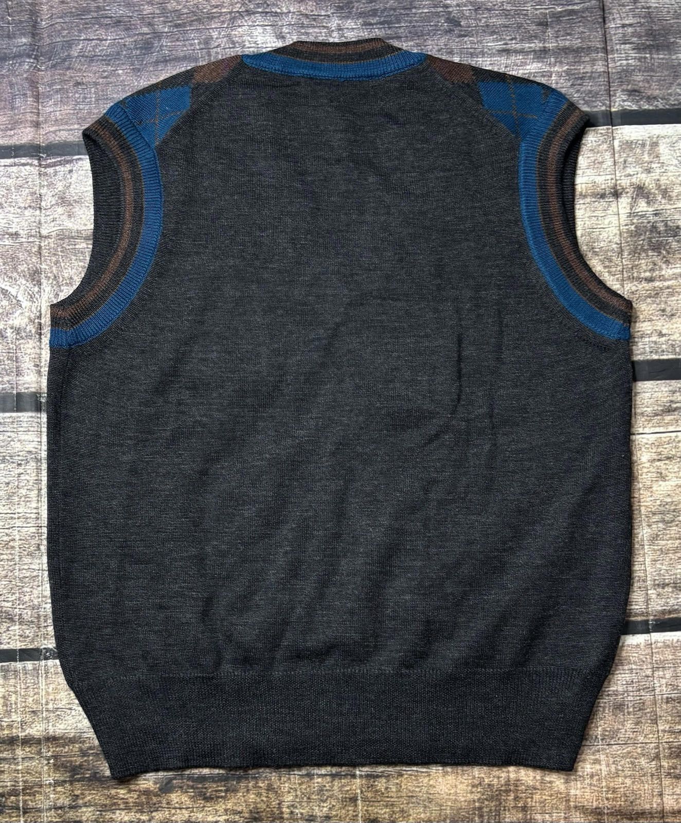 Tricots St. Raphael Tricots St Raphael Sweater Vest Virgin Wool Argyle Size US L / EU 52-54 / 3 - 3 Thumbnail