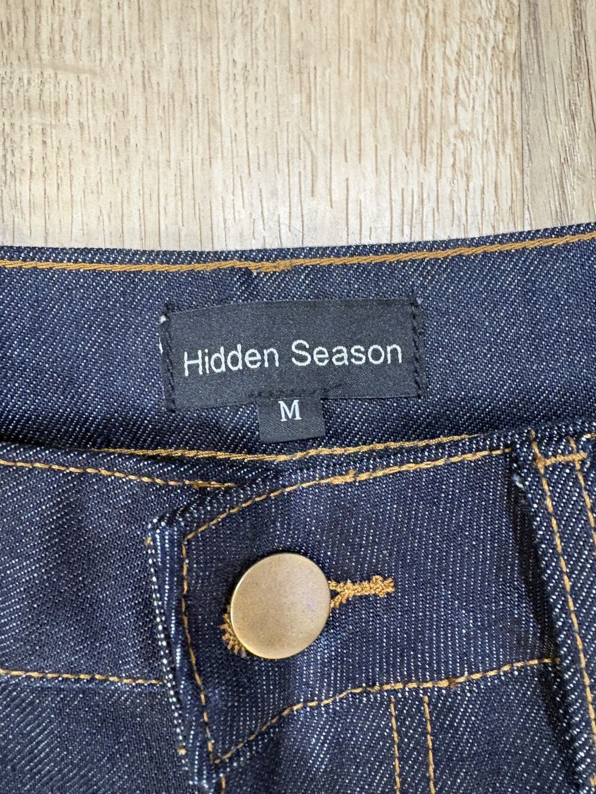 HIDDEN HIDDEN SEASON BAGGY RAW DENIM Size US 32 / EU 48 - 2 Thumbnail
