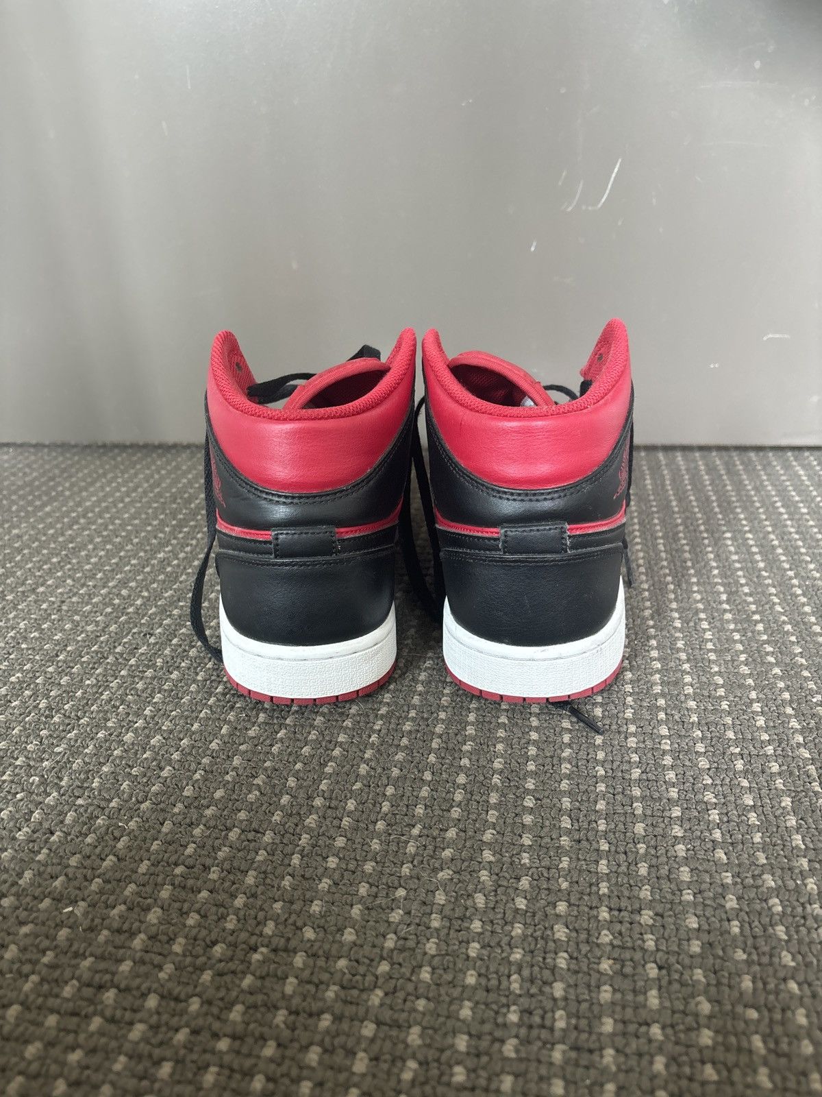 Jordan Brand × Nike Jordan 1 red mids Size US 8 / IT 38 - 3 Thumbnail