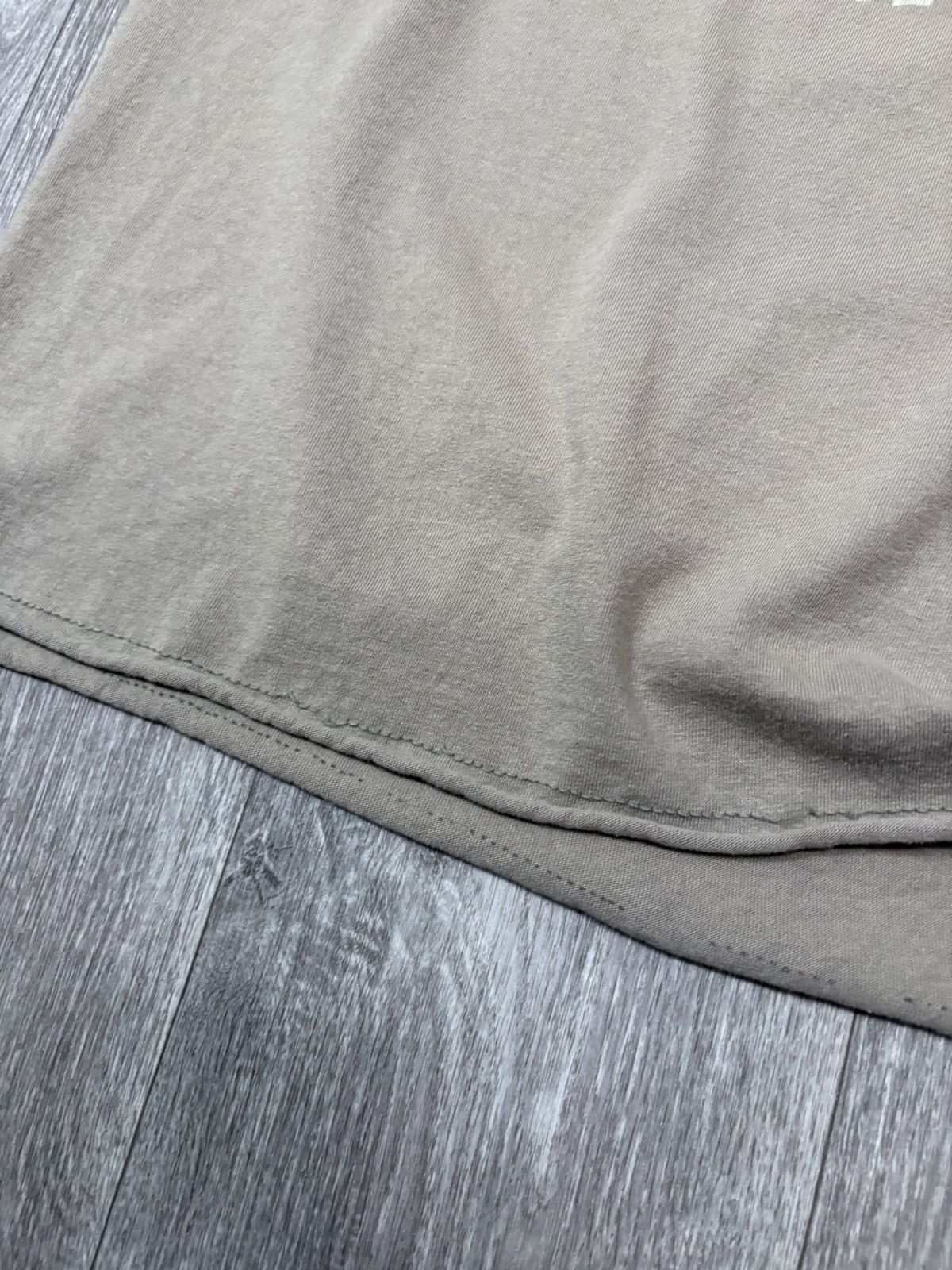 Vintage 00’s D-Day Museum New Orleans Vintage Faded Tan Tee Shirt Size US L / EU 52-54 / 3 - 4 Thumbnail