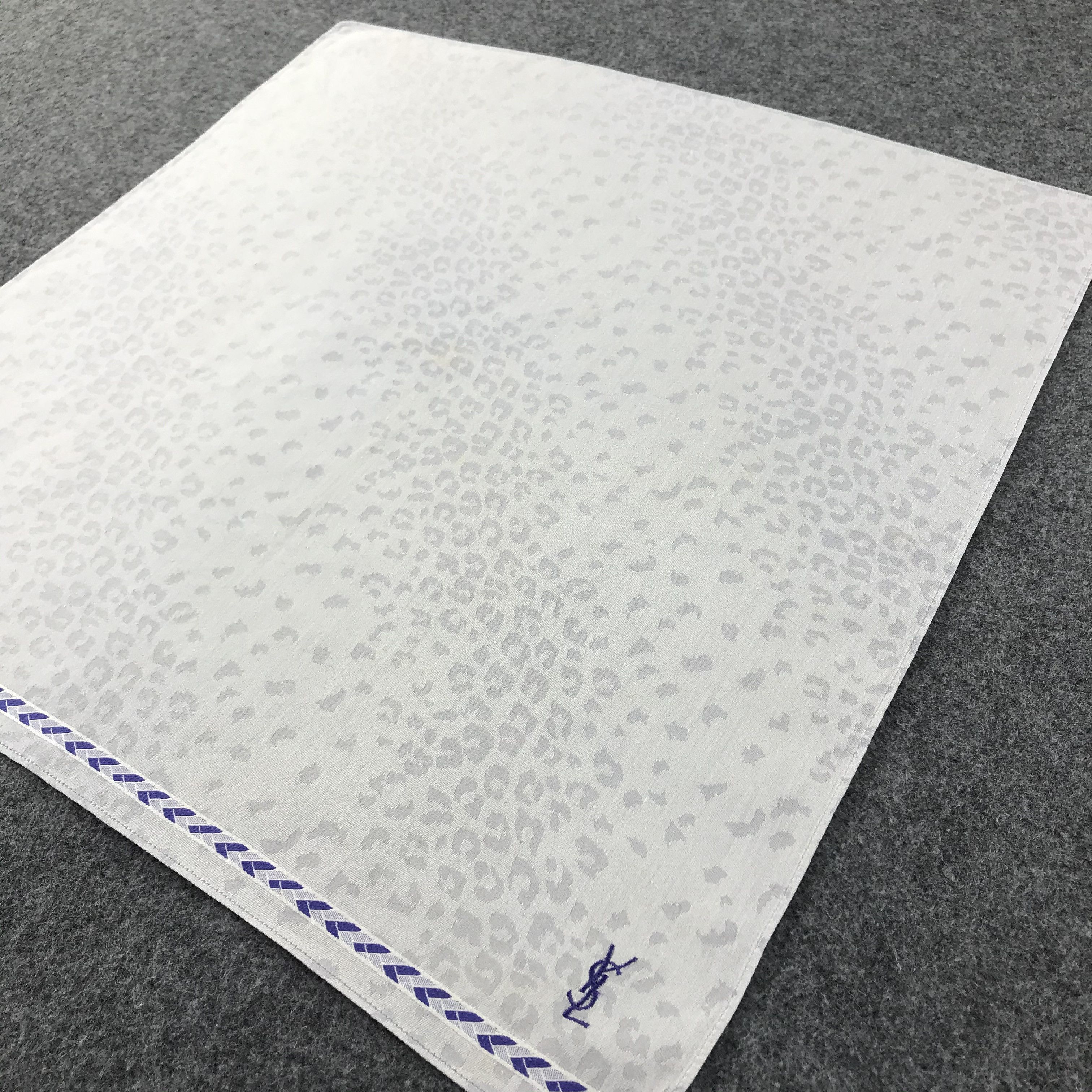 Vintage × Yves Saint Laurent YSL Cheetah Spots Handkerchief Neckerchief Bandana H244 Size ONE SIZE - 5 Thumbnail