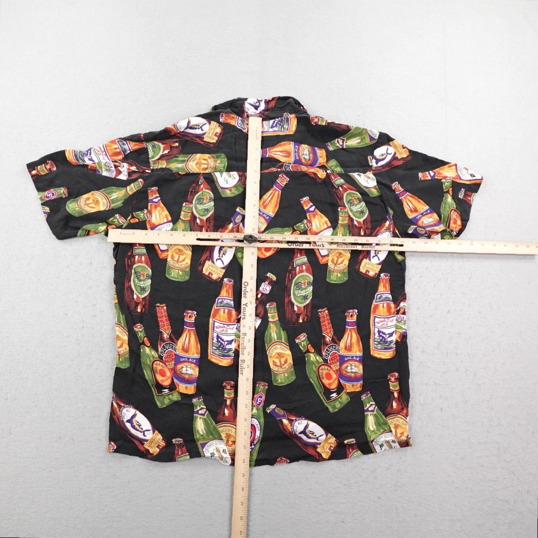Paradise Found VINTAGE Paradise Found Hawaiian Shirt Mens Large Beer Bottle Aloha Camp Beach, Button-Up, Short Sleeve, Graphic Print, Black Size US L / EU 52-54 / 3 - 5 Thumbnail
