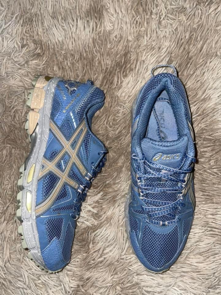 Asics Asics Kahana 8 Size US 8.5 / EU 41-42 - 3 Thumbnail