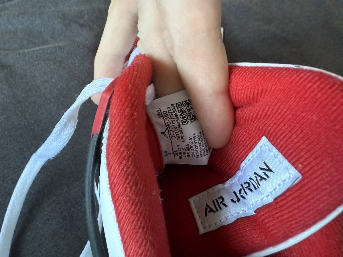 Jordan Brand × Nike Air Jordan 4 Fire Red Size US 9 / EU 42 - 6 Thumbnail