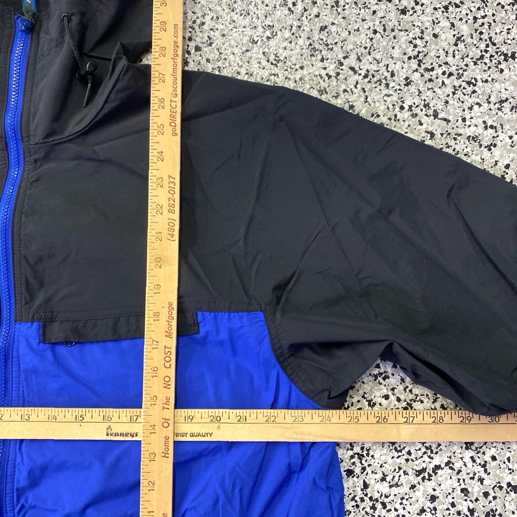 Vintage VINTAGE LL Bean Windbreaker Jacket Mens XL Hooded Anorak 90s Blue Size US XL / EU 56 / 4 - 2 Thumbnail
