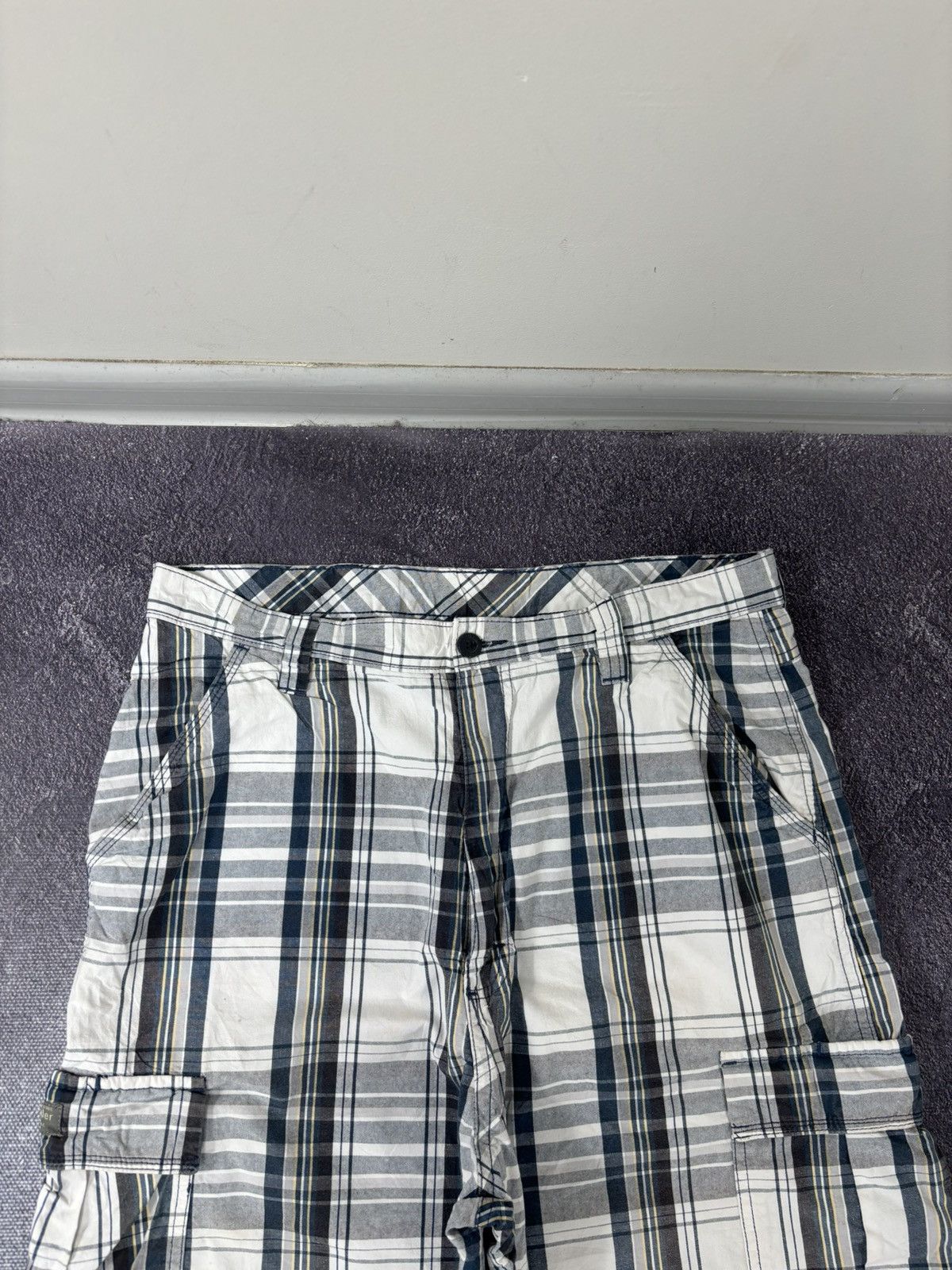 Vintage Vintage Wrangler Y2K American Hype Check Baggy Cargo Shorts Size US 36 / EU 52 - 11 Thumbnail