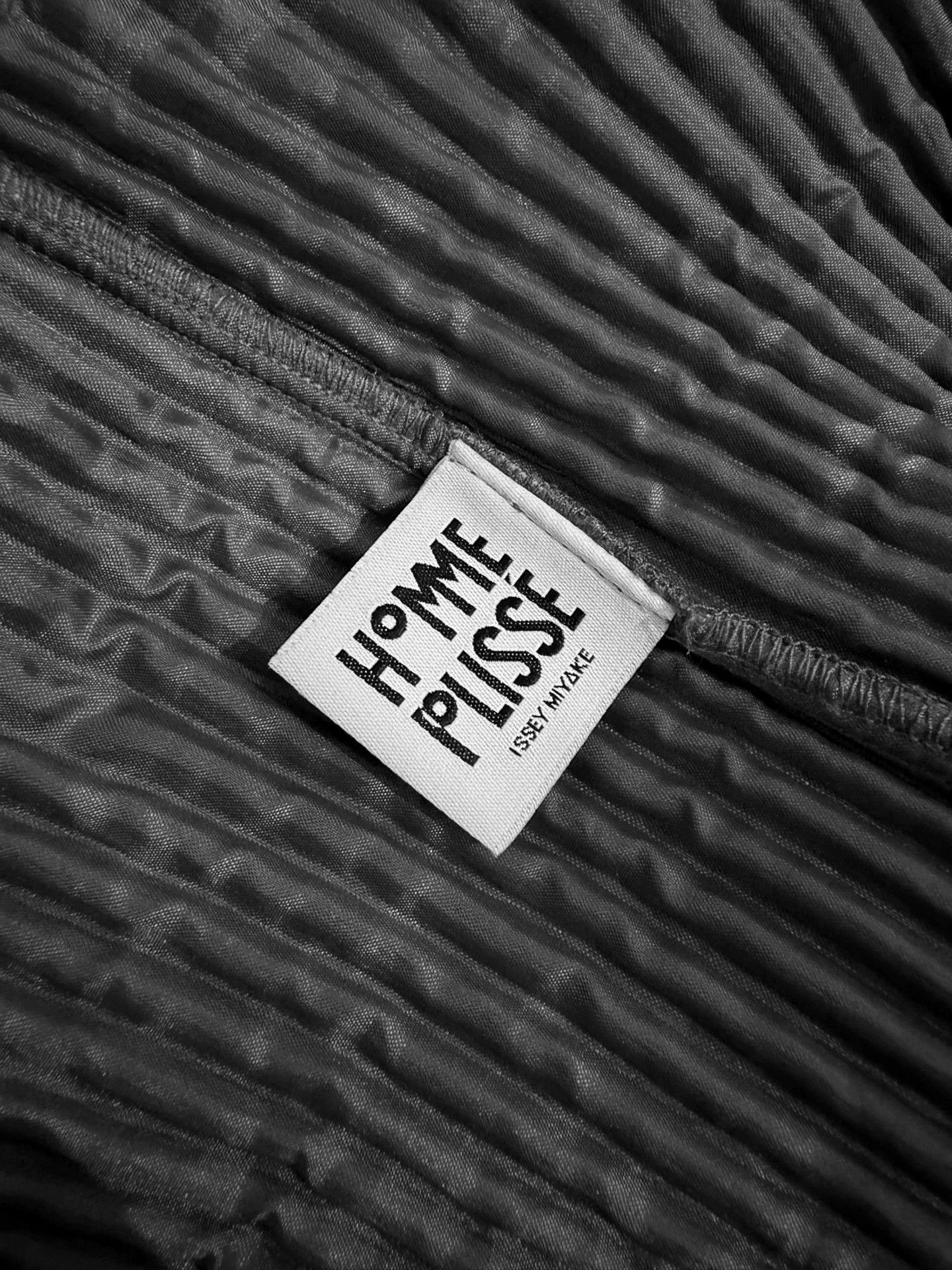 Issey Miyake HOMME PLISSÉ ISSEY MIYAKE Limited Suit HP13JD180 Size US S / EU 44-46 / 1 - 5 Thumbnail