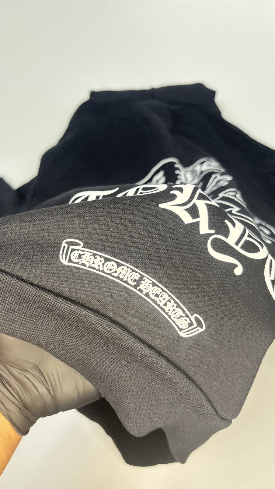 Chrome Hearts Chrome Hearts Tokyo Exclusive Hoodie Black Size M Size US M / EU 48-50 / 2 - 6 Thumbnail
