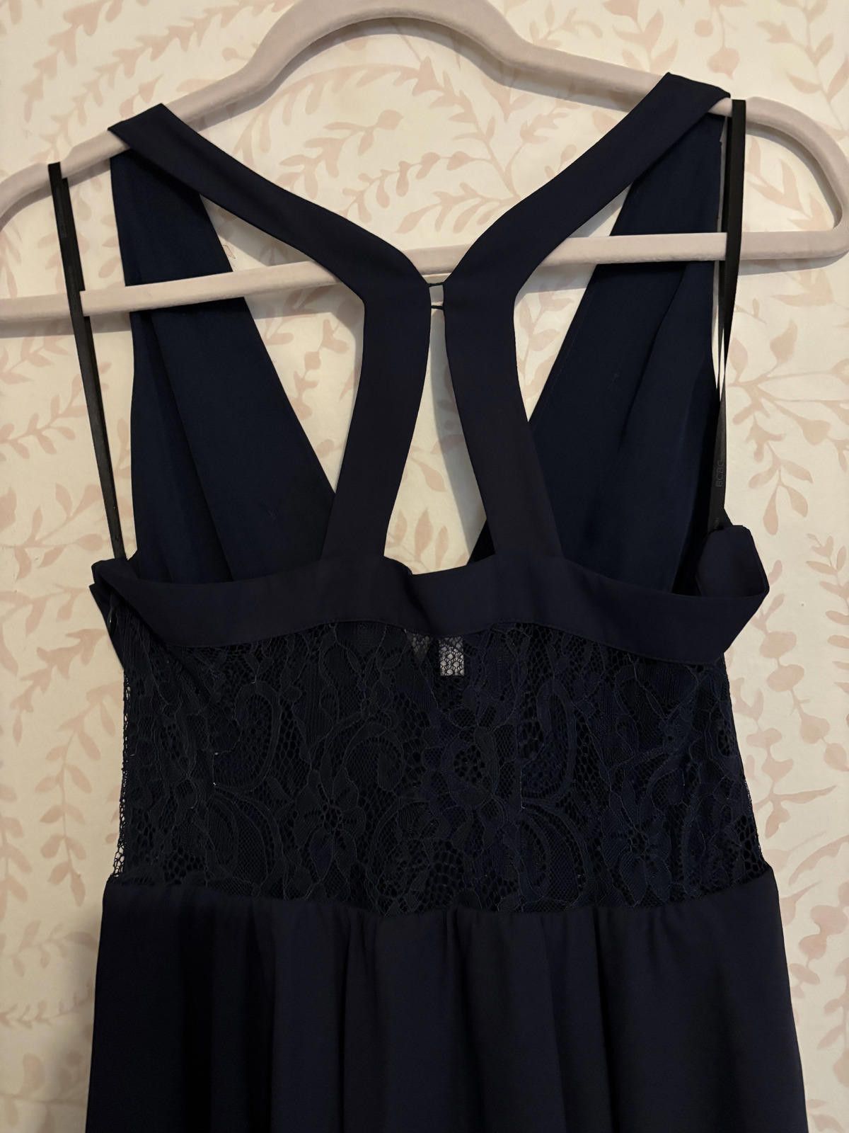 BCBGeneration Tiered Ruffle Dress Navy sz 4 semi-formal