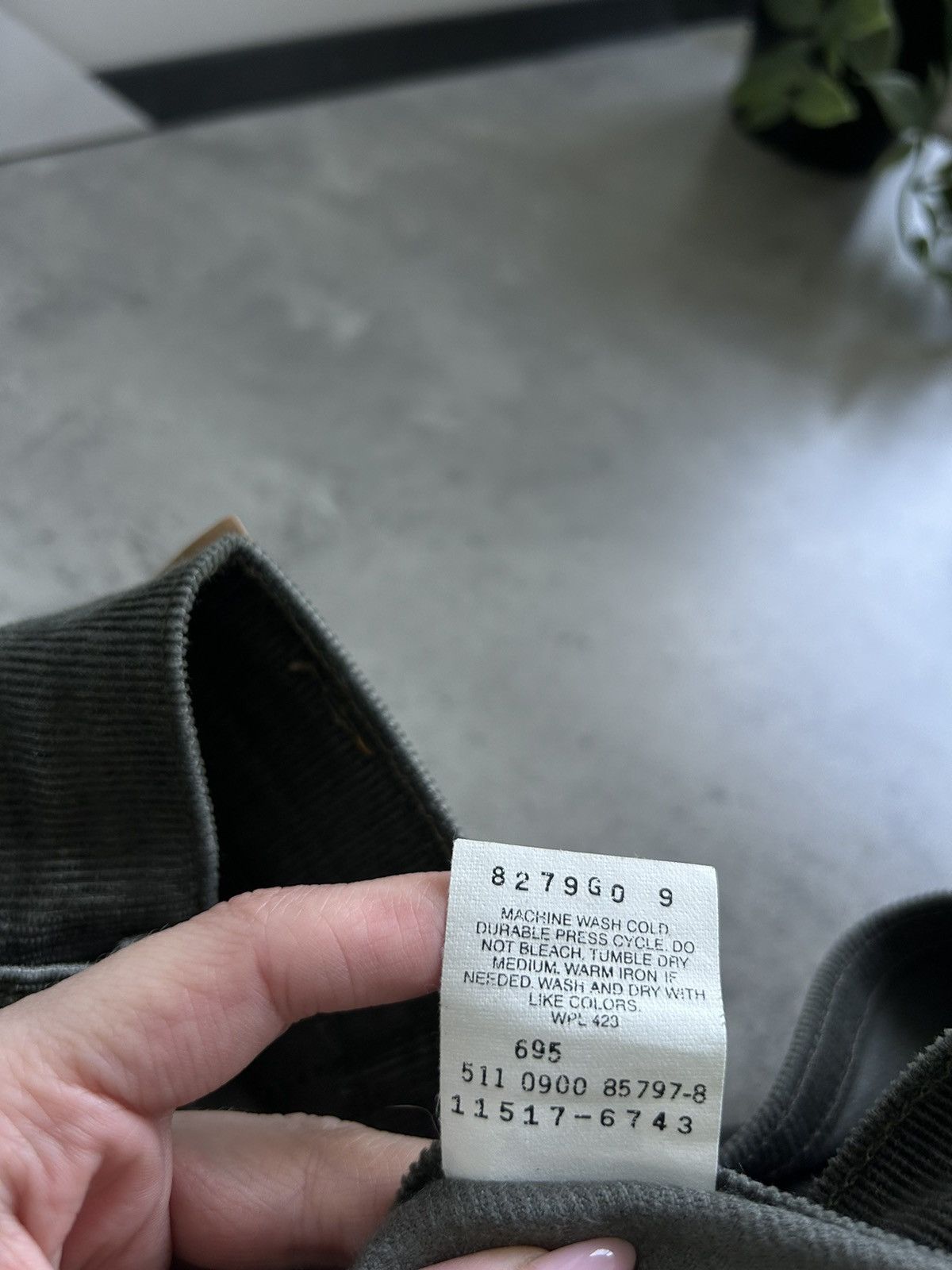 Levi's × Levi's Vintage Clothing Levi’s made in USA velvet jeans vintage rare Size 28" / US 6 / IT 42 - 7 Thumbnail