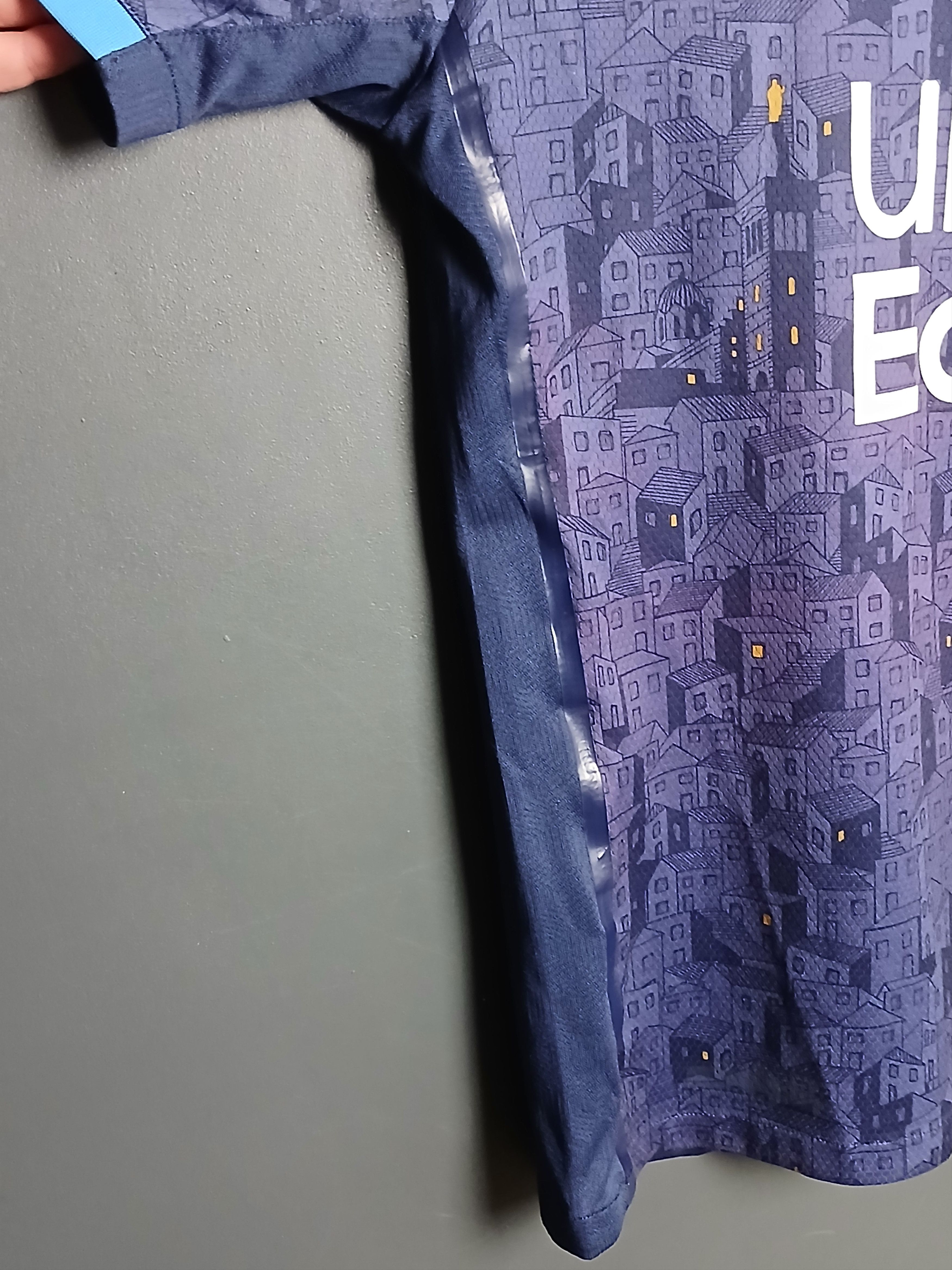 Other sticky prints Marseille 20/21 Away Football Jersey T-Shirt Size US M / EU 48-50 / 2 - 8 Thumbnail