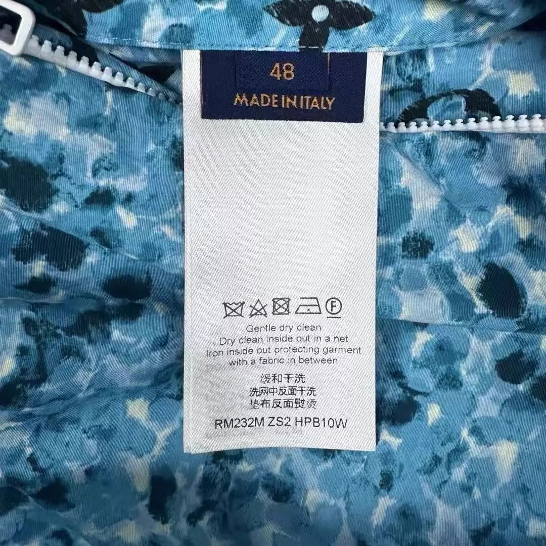 Louis Vuitton LV FW23 Logo All-Over Print Hooded Blue Jacket 48 Size US M / EU 48-50 / 2 - 4 Thumbnail