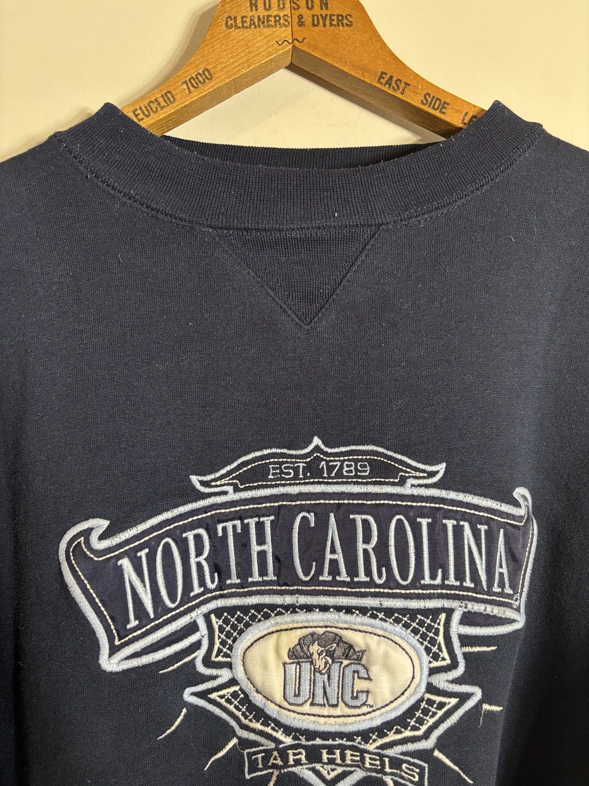 Vintage Vintage North Carolina Tar Heels Crewneck Sweatshirt XL Size US XL / EU 56 / 4 - 2 Thumbnail