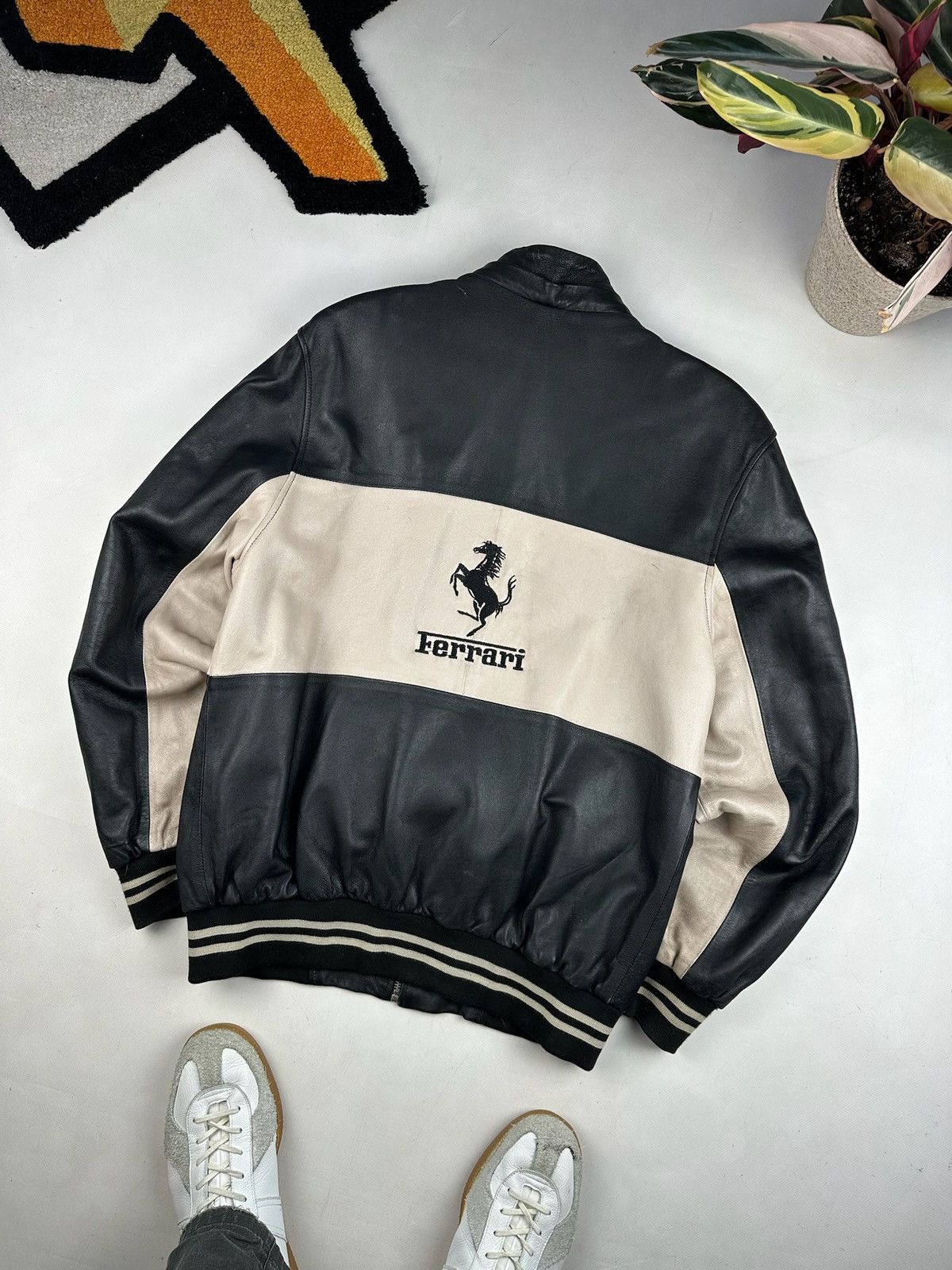 Other FERRARI RACING LEATHER JACKET BOMBER FIT Size US XL / EU 56 / 4 - 2 Thumbnail