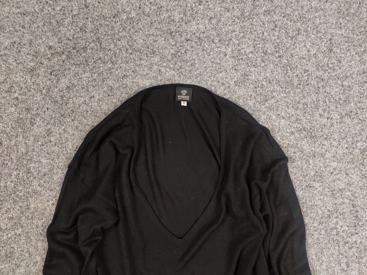 Versace Jeans Couture Versace Jeans Couture Vintage V Check Sweater Long Sleeve Size S / US 4 / IT 40 - 8 Thumbnail