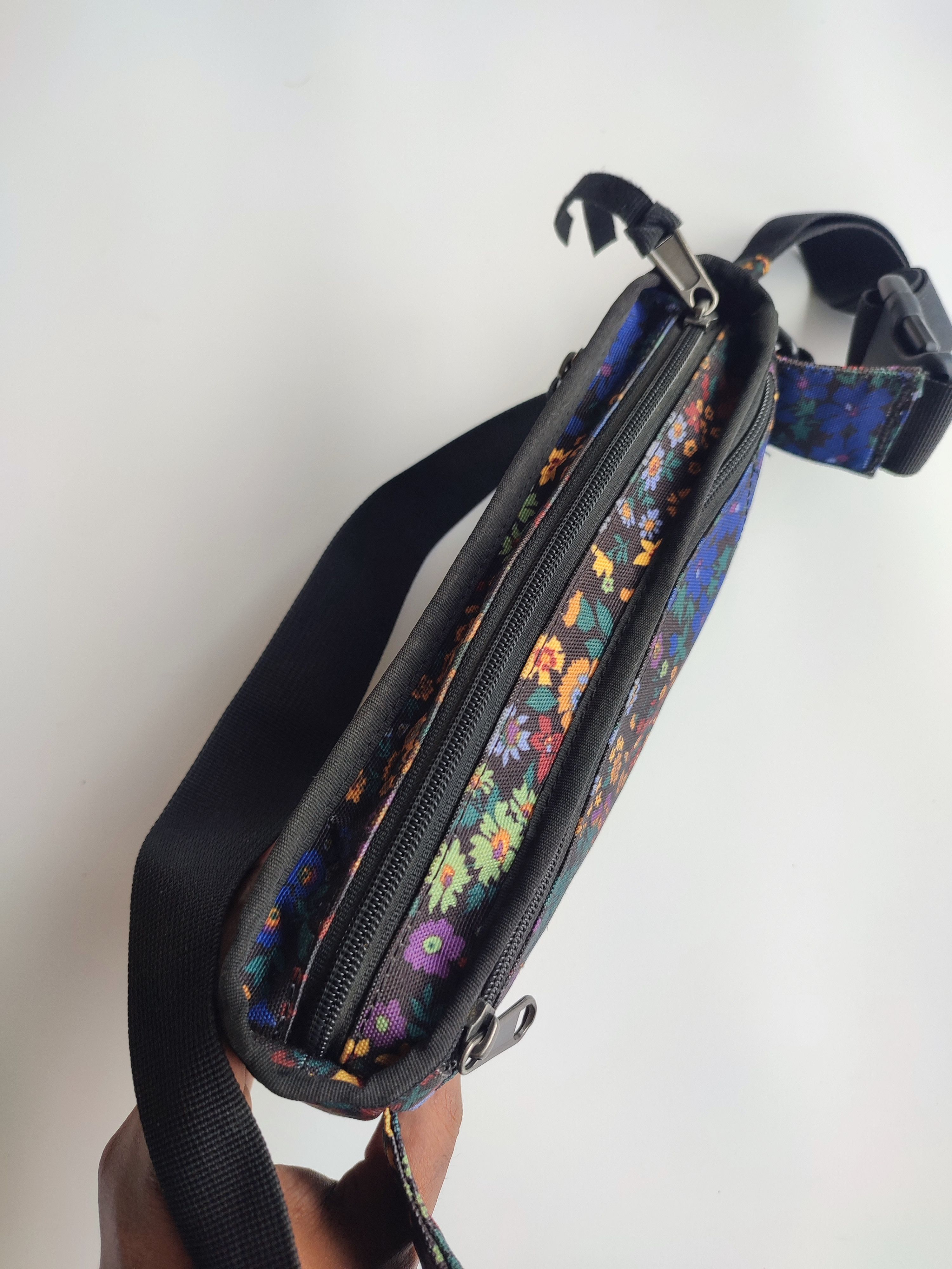 Levi's THE LEVIS FLORAL POUCHBAG Size ONE SIZE - 8 Thumbnail