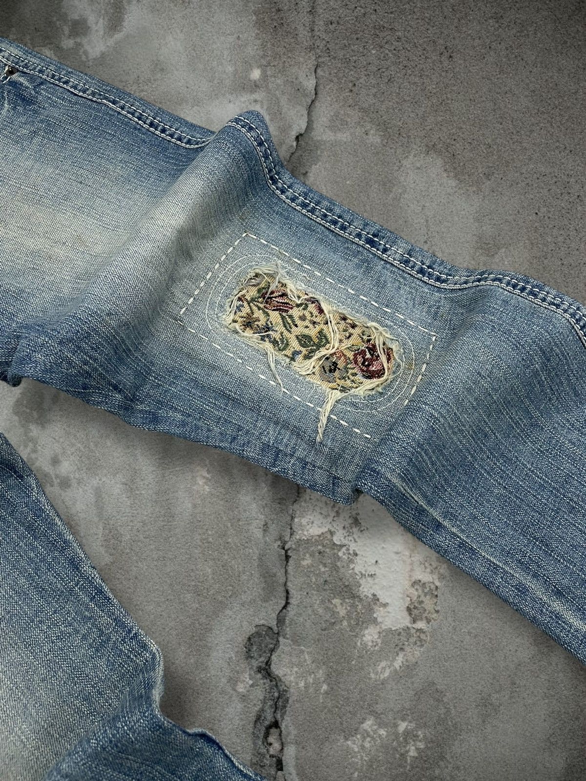 Hysteric Glamour Vintage Japan Drabito Stitch Double Waist Distressed Denim Size US 32 / EU 48 - 6 Thumbnail